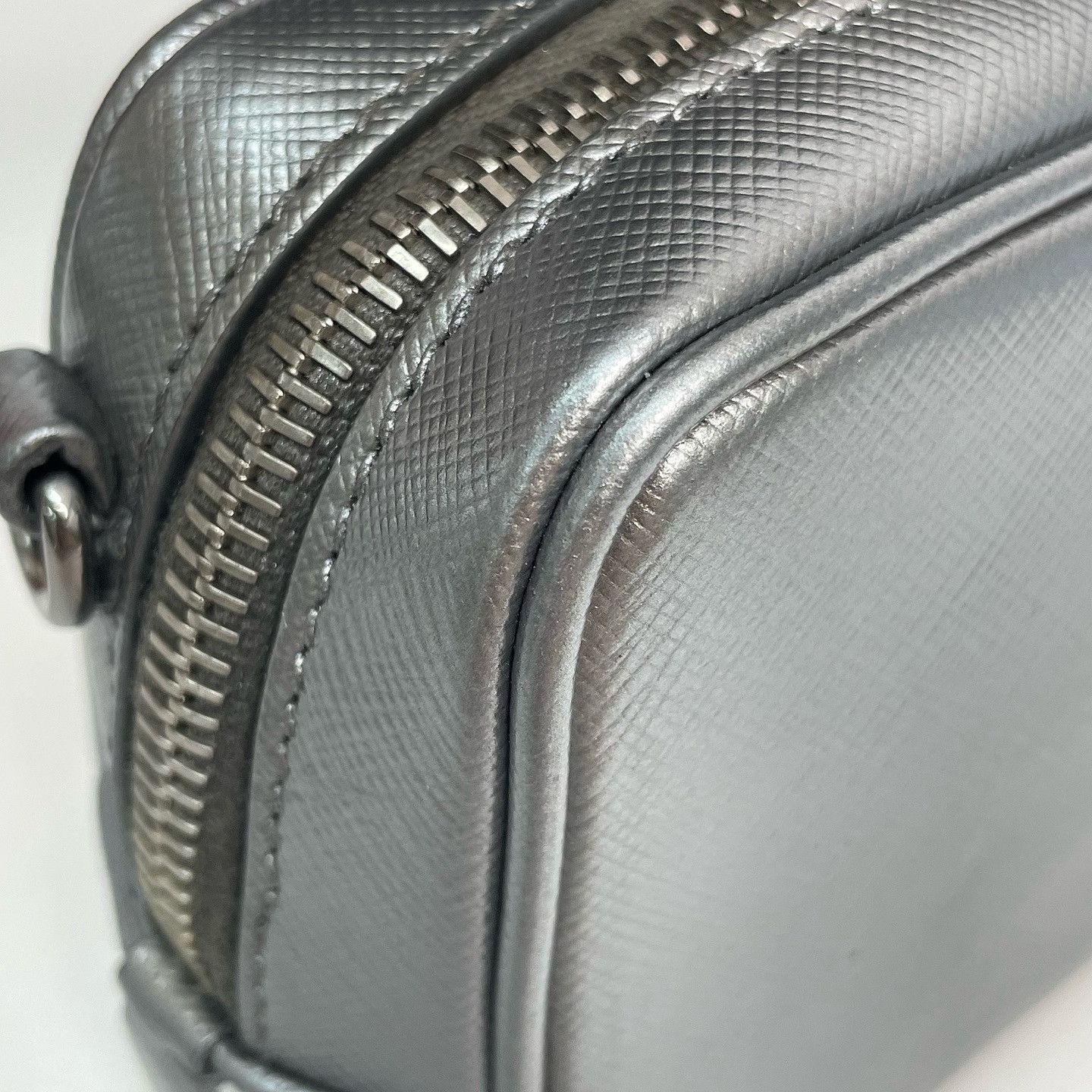 Prada Prada Silver Saffiano Leather Crossbody Bag Size ONE SIZE - 17 Thumbnail