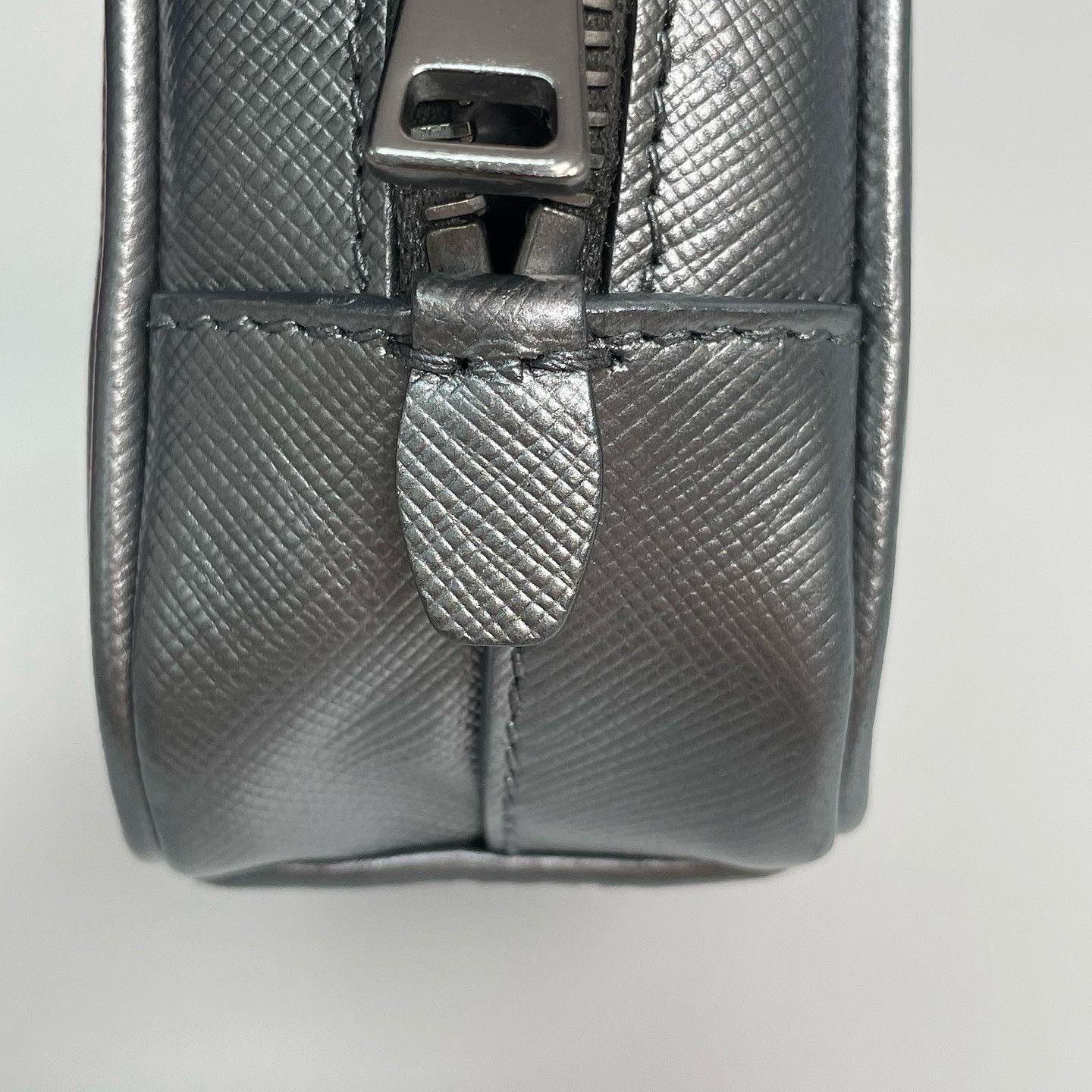 Prada Prada Silver Saffiano Leather Crossbody Bag Size ONE SIZE - 20 Thumbnail