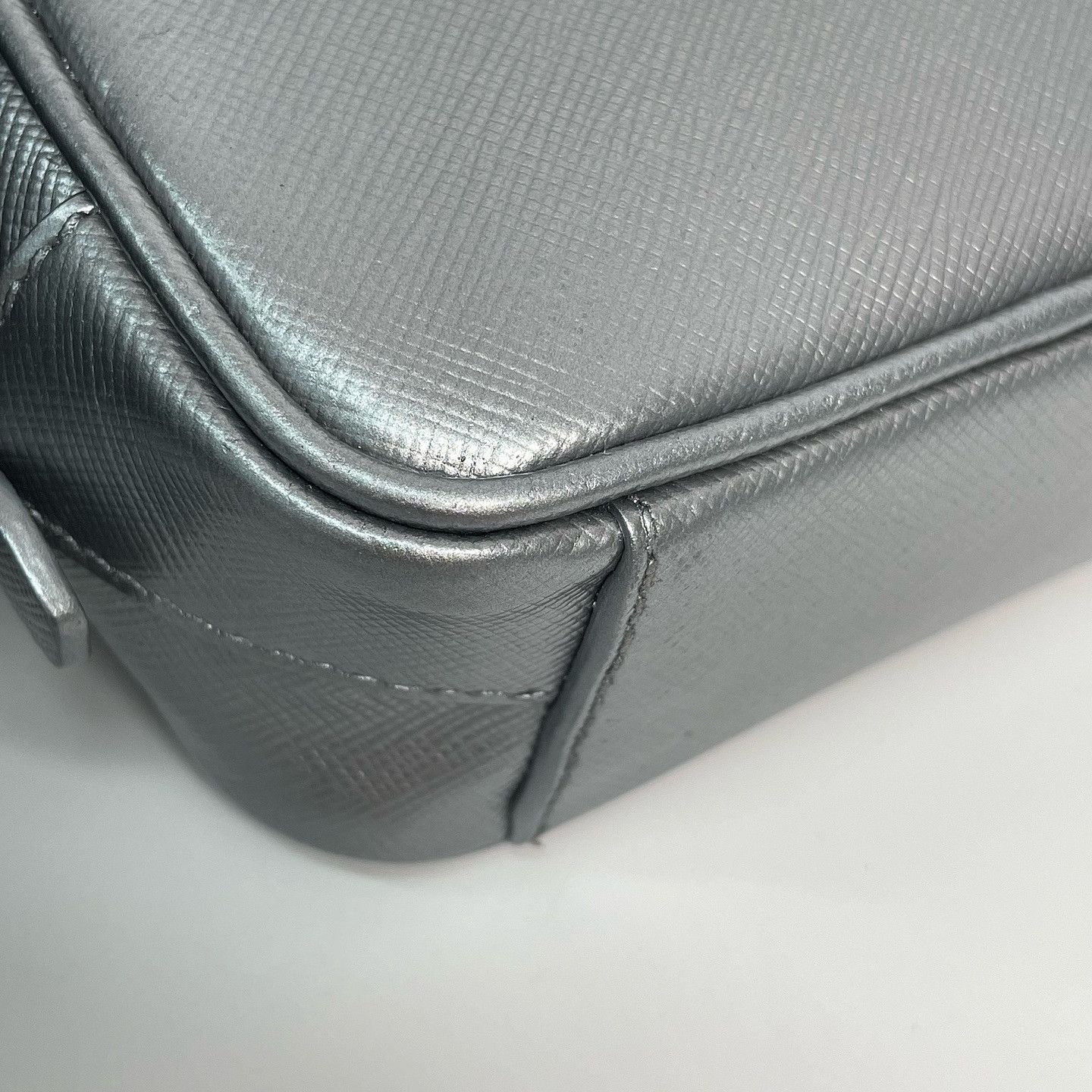 Prada Prada Silver Saffiano Leather Crossbody Bag Size ONE SIZE - 11 Thumbnail