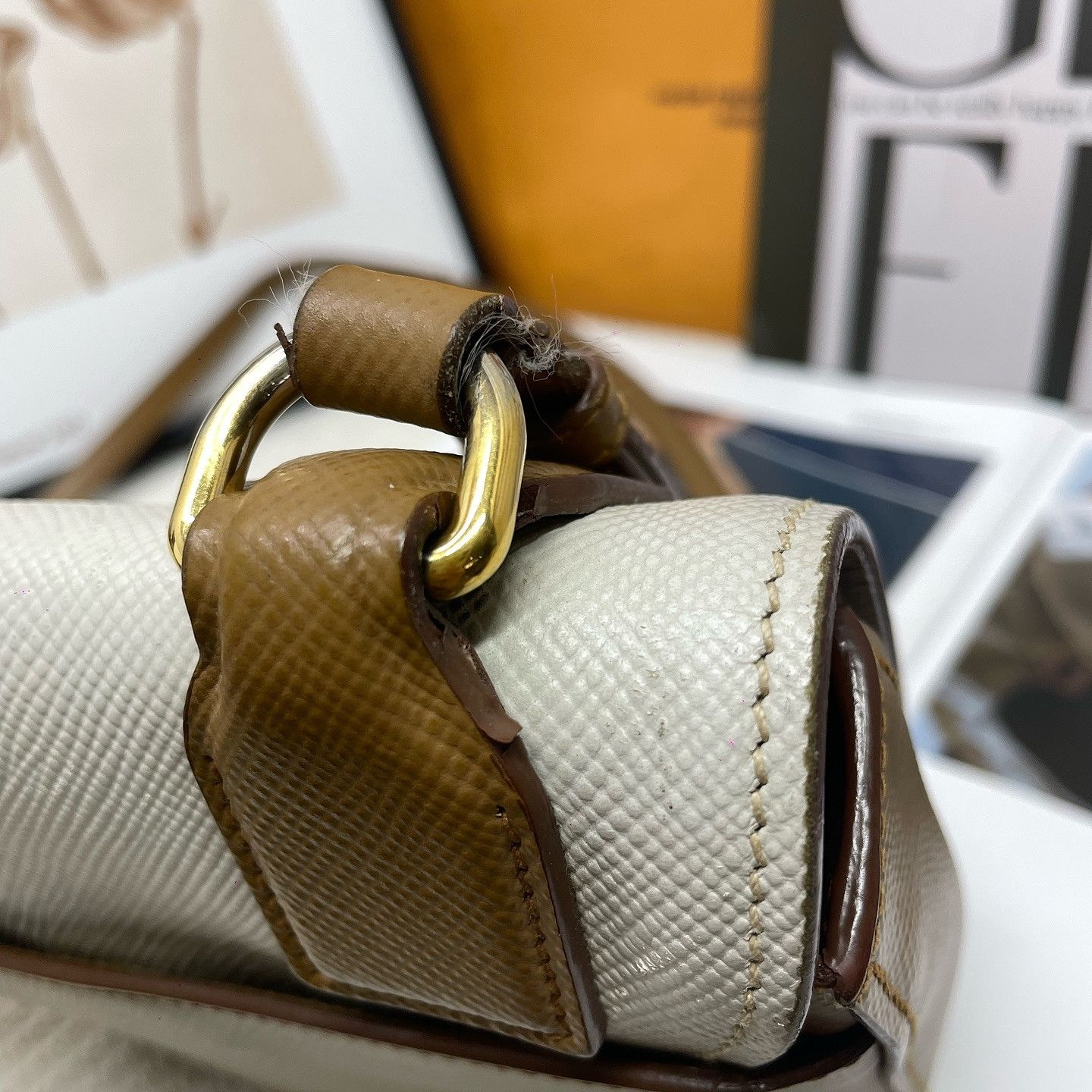 Prada Prada Two-Tone Saffiano Leather Shoulder Bag Size ONE SIZE - 9 Thumbnail