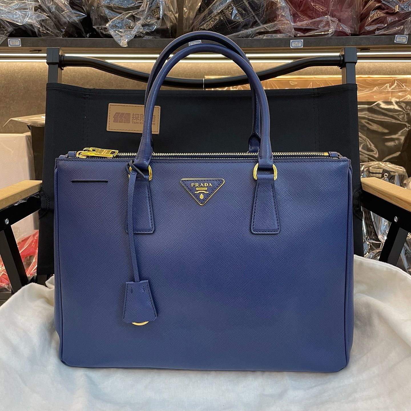 Prada Prada Saffiano Leather Handle Bag Size ONE SIZE - 11 Thumbnail