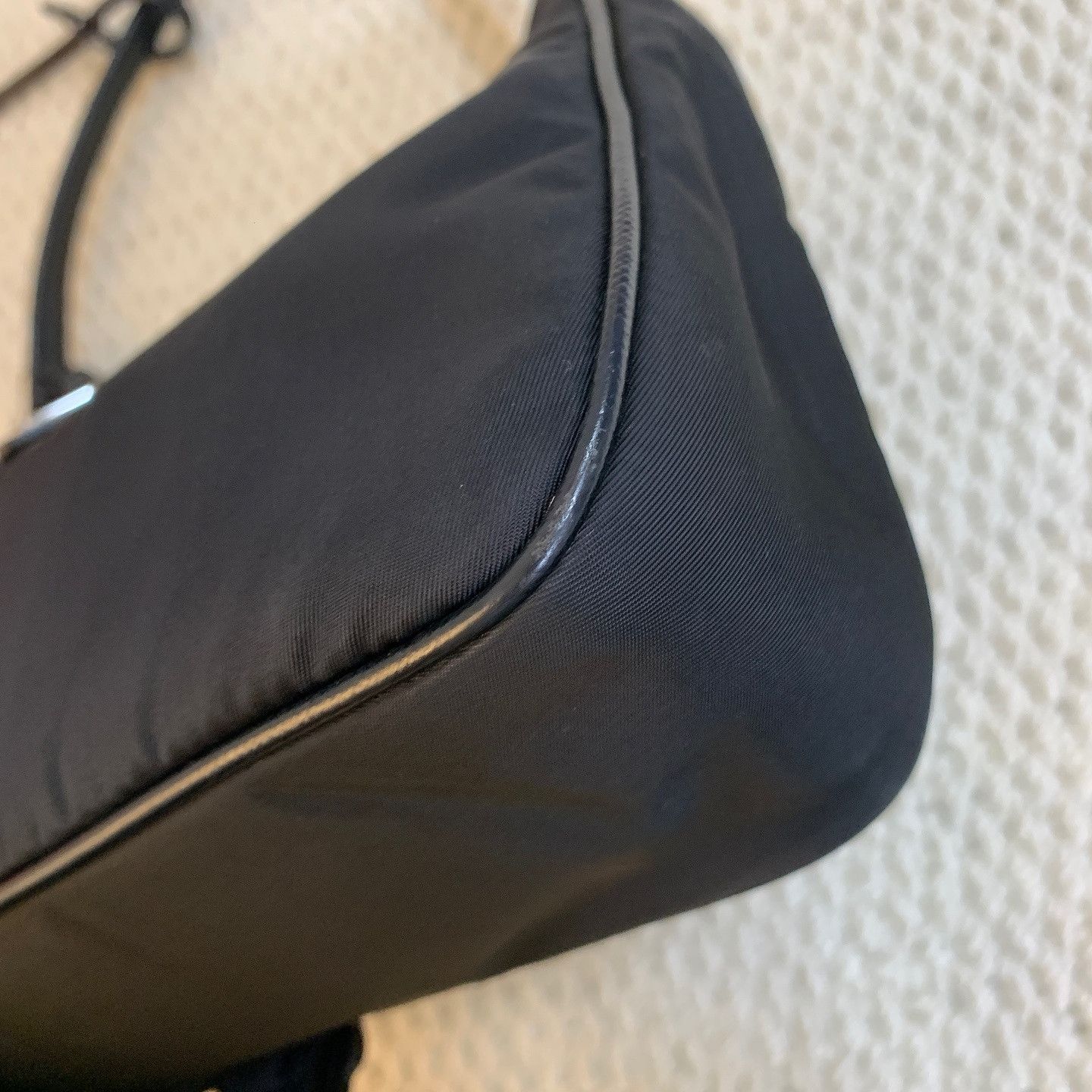 Prada Prada Re-Edition 2005 Re-Nylon Shoulder Bag Black Size ONE SIZE - 9 Thumbnail