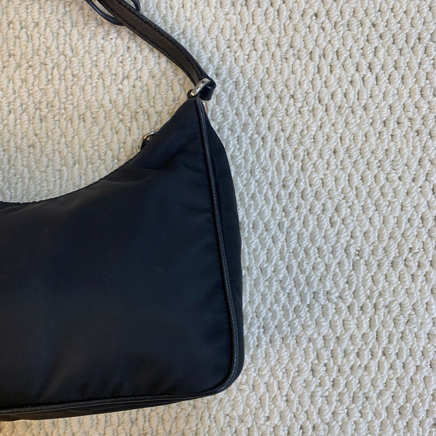 Prada Prada Re-Edition 2005 Re-Nylon Shoulder Bag Black Size ONE SIZE - 15 Thumbnail