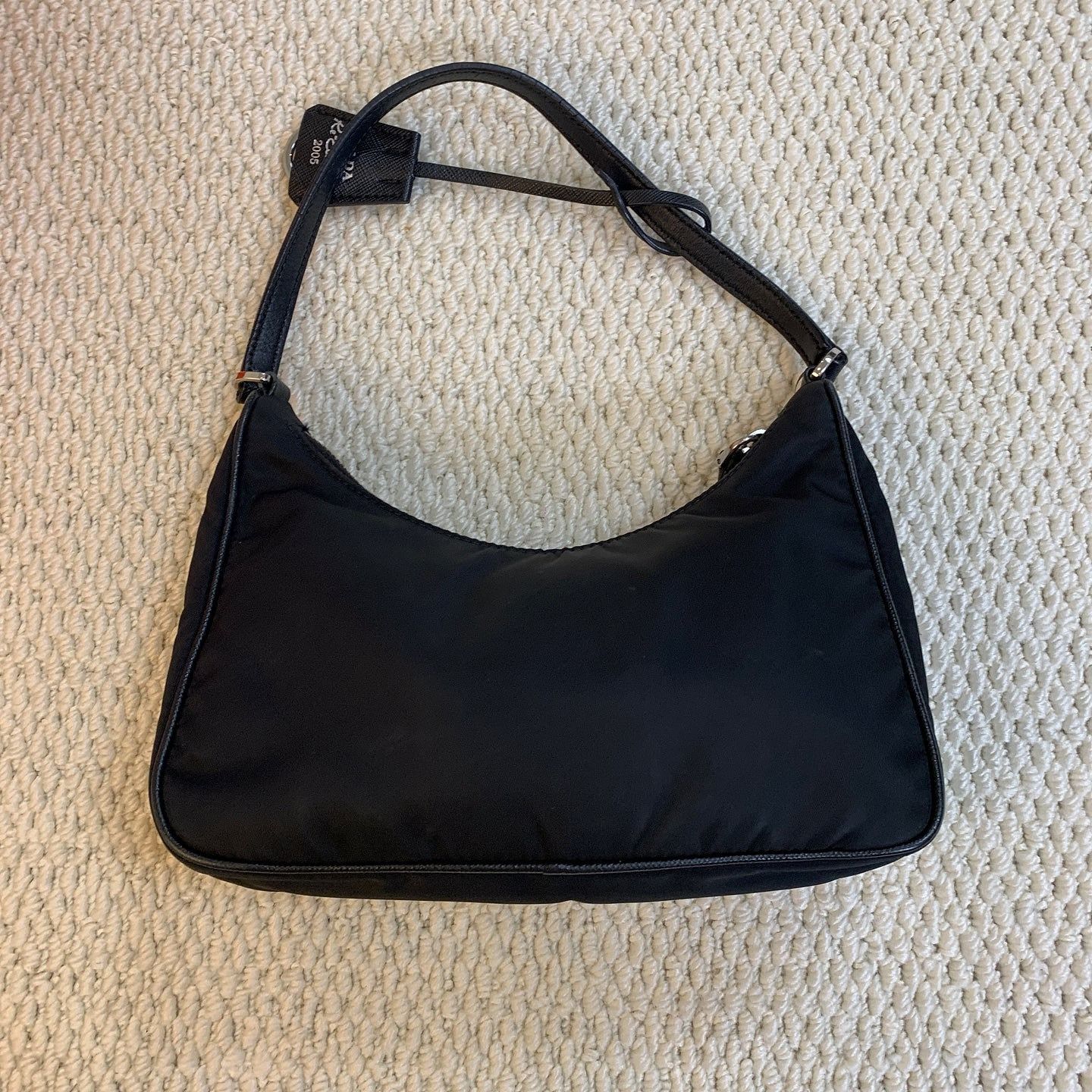 Prada Prada Re-Edition 2005 Re-Nylon Shoulder Bag Black Size ONE SIZE - 3 Thumbnail