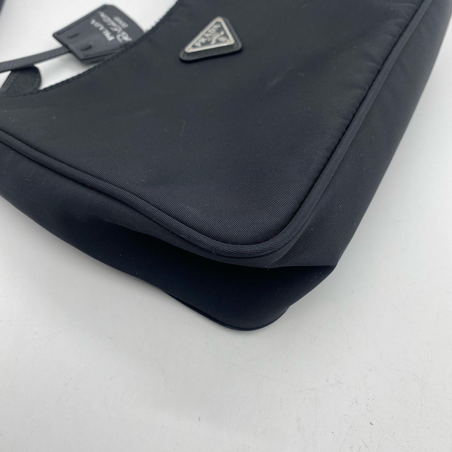 Prada Prada Re-Edition 2000 Black Nylon Hobo Bag Size ONE SIZE - 11 Thumbnail