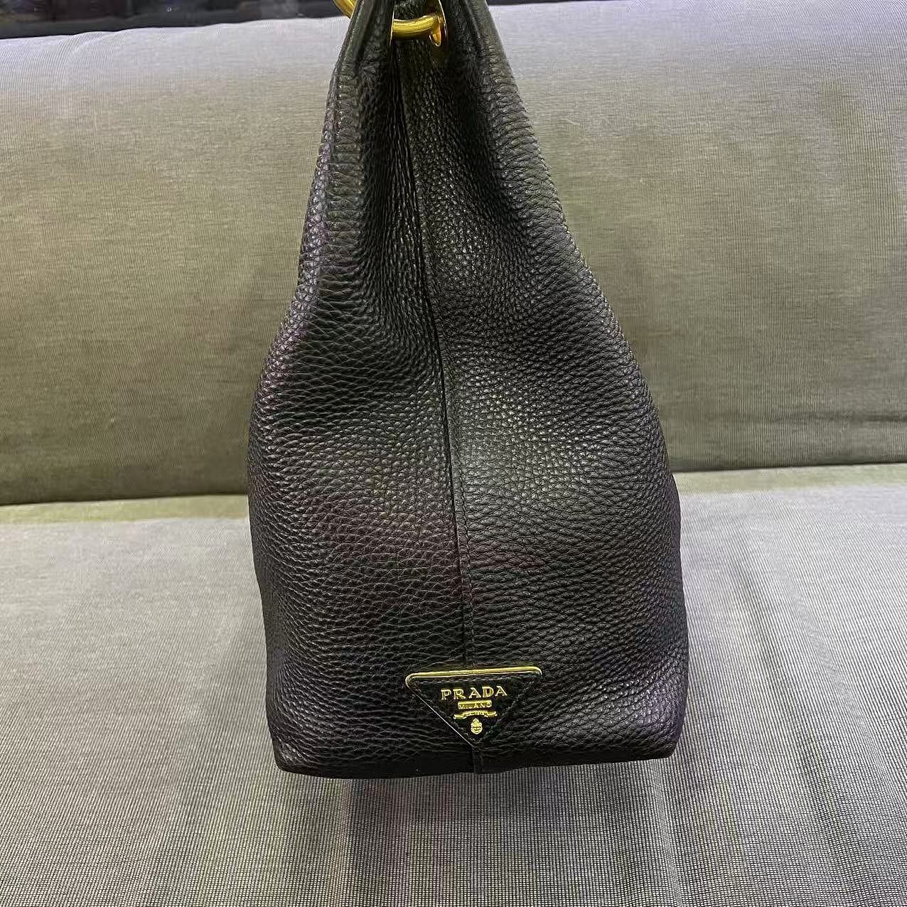 Prada Prada Embossed Logo Hobo Bag Black One Size Size ONE SIZE - 4 Thumbnail