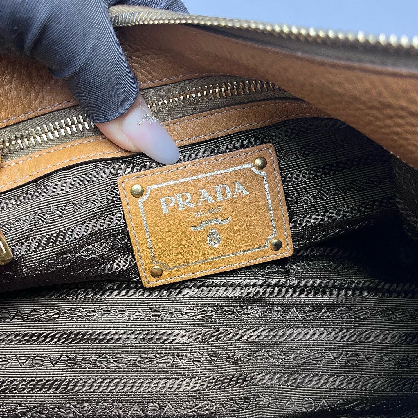 Prada Prada Orange Pebble Leather Shoulder Bag Size ONE SIZE - 9 Thumbnail