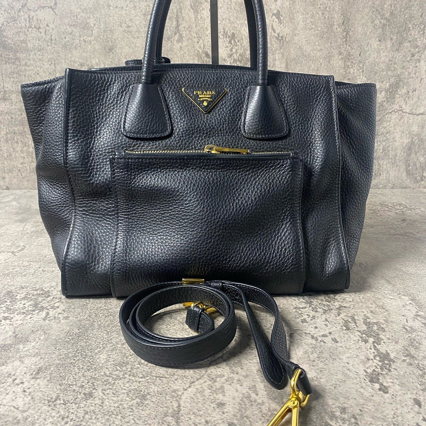 Prada Prada Black Pebbled Leather Handle Bag Size ONE SIZE - 2 Thumbnail