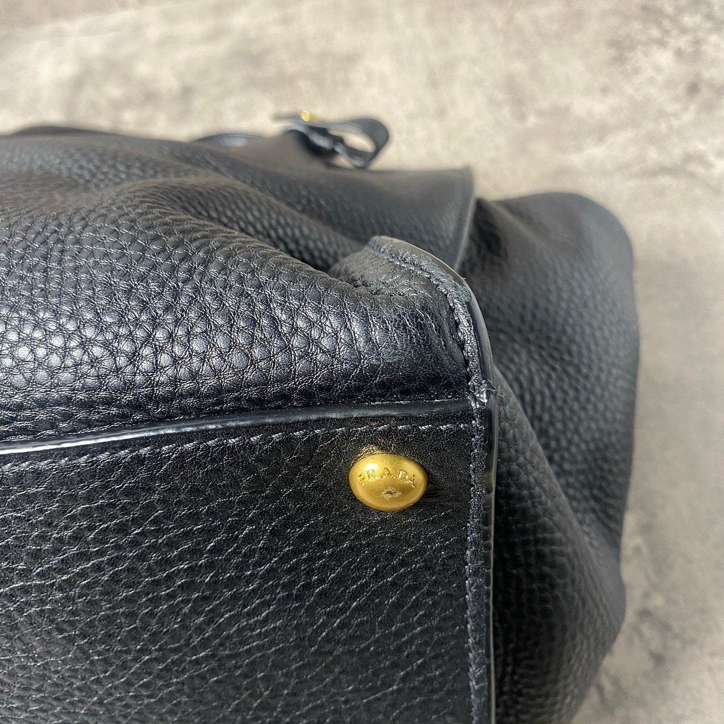 Prada Prada Black Pebbled Leather Handle Bag Size ONE SIZE - 20 Thumbnail