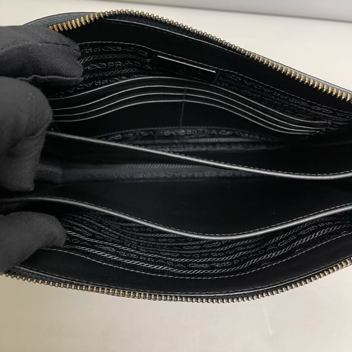 Prada Prada Leather Logo Clutch Size ONE SIZE - 5 Thumbnail