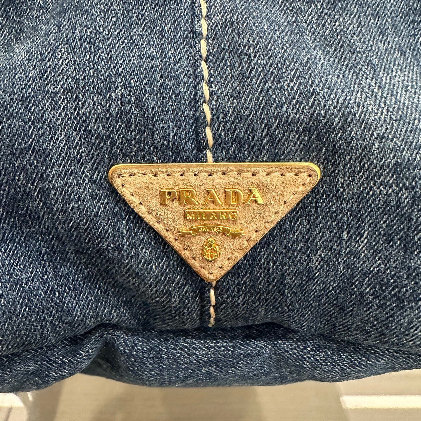 Prada Prada Denim Faux Fur Tote Bag ONE SIZE Size ONE SIZE - 8 Thumbnail