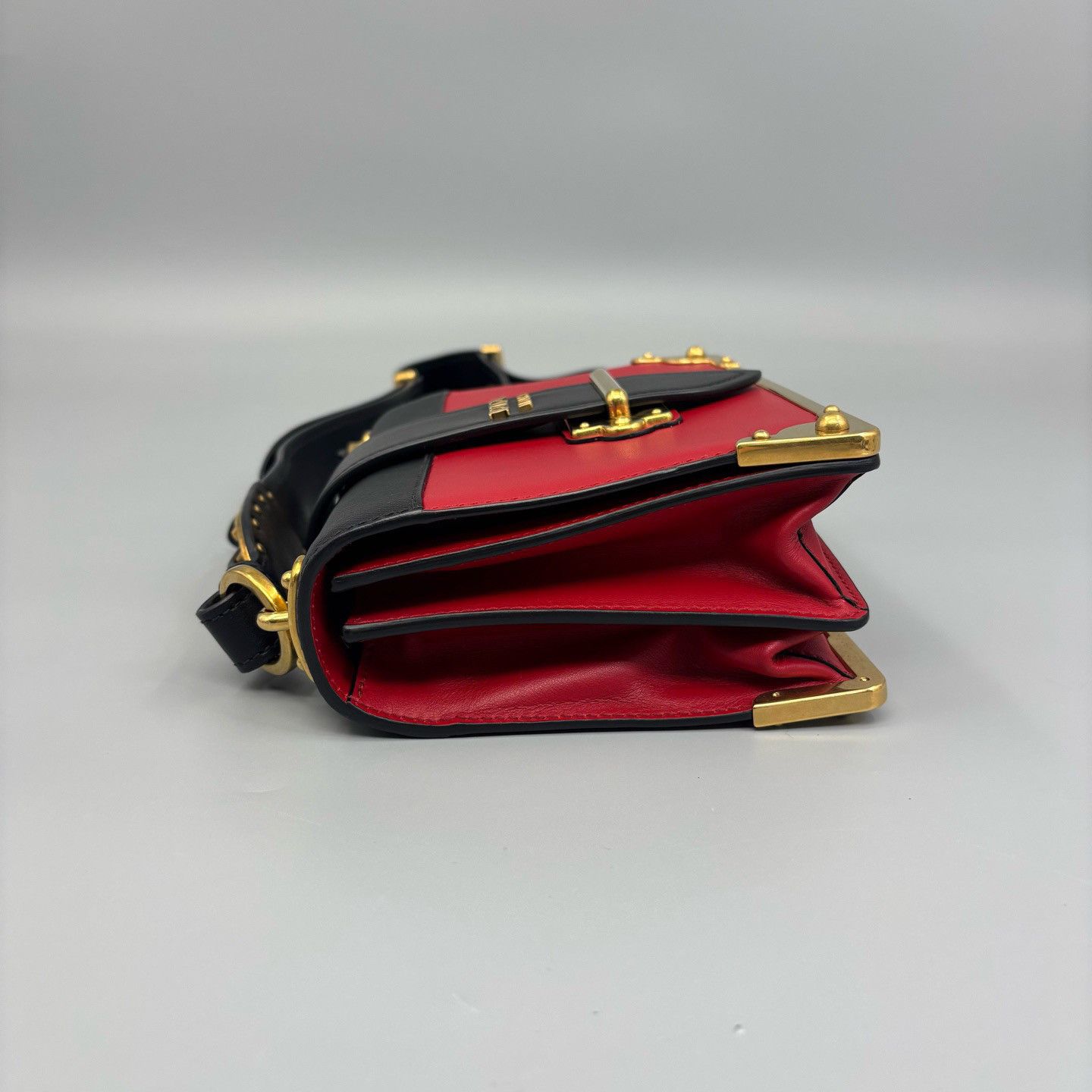 Prada Prada Cahier Leather Shoulder Bag One Size Size ONE SIZE - 6 Thumbnail