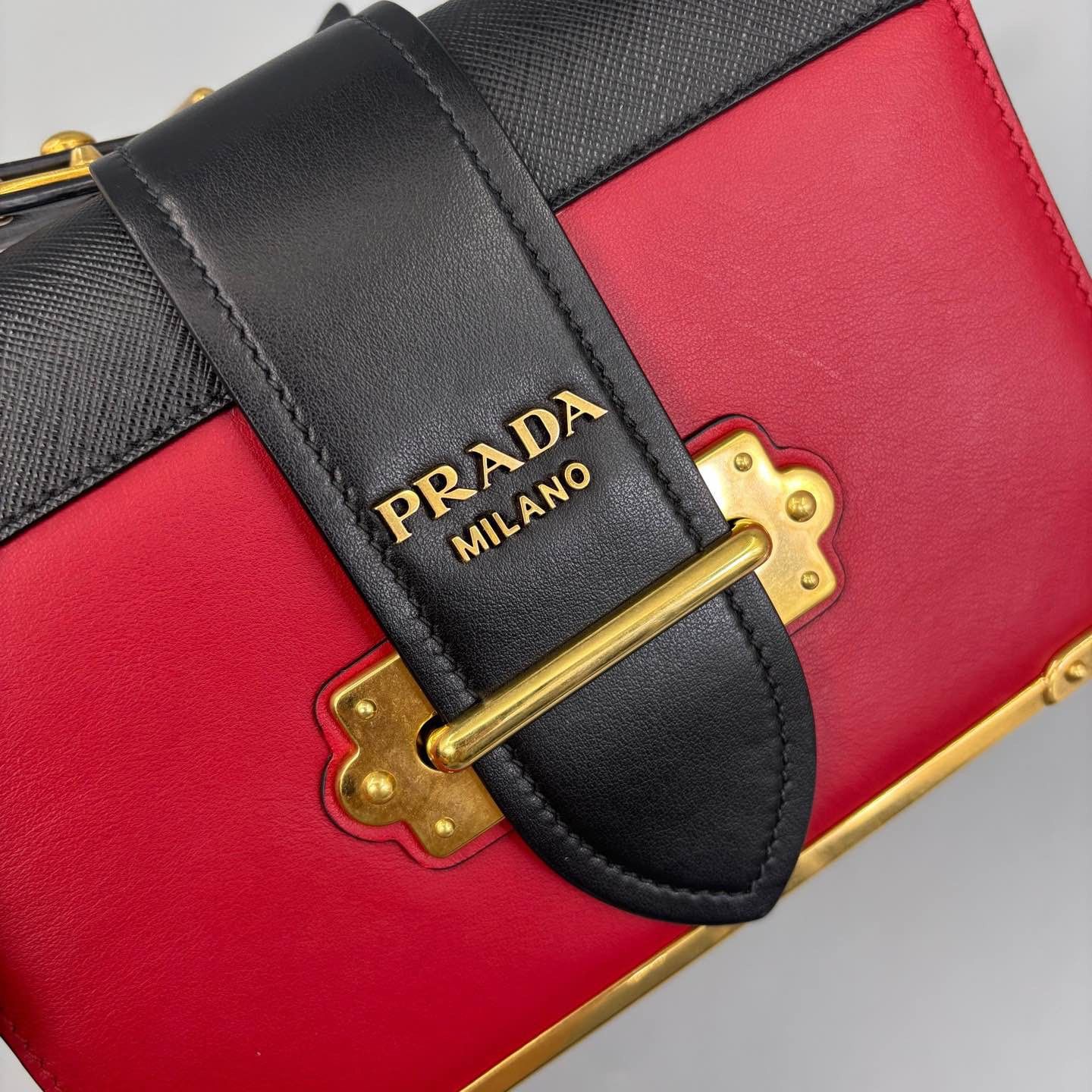 Prada Prada Cahier Leather Shoulder Bag One Size Size ONE SIZE - 8 Thumbnail