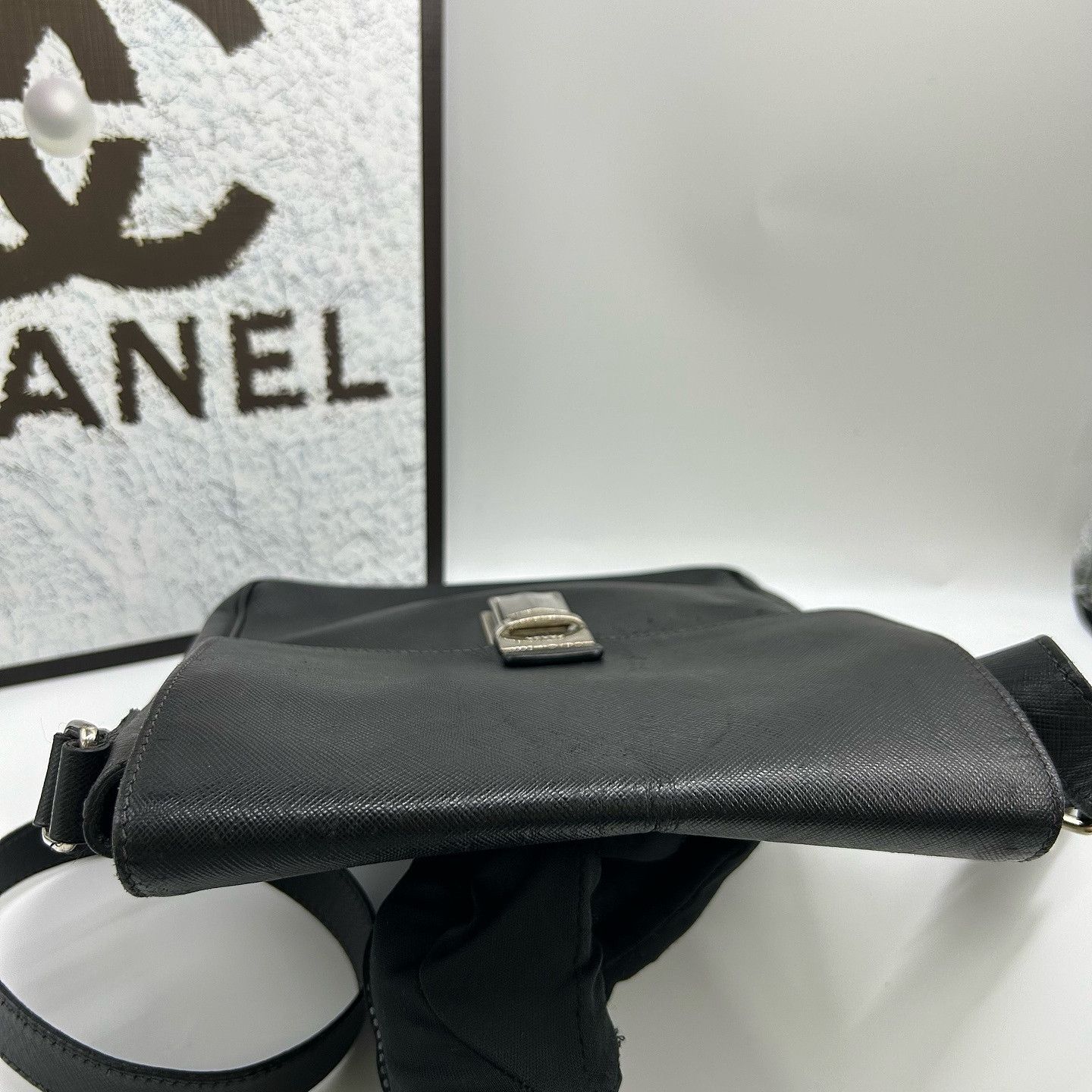 Prada Prada Saffiano Leather Crossbody Bag ONE SIZE Size ONE SIZE - 8 Thumbnail