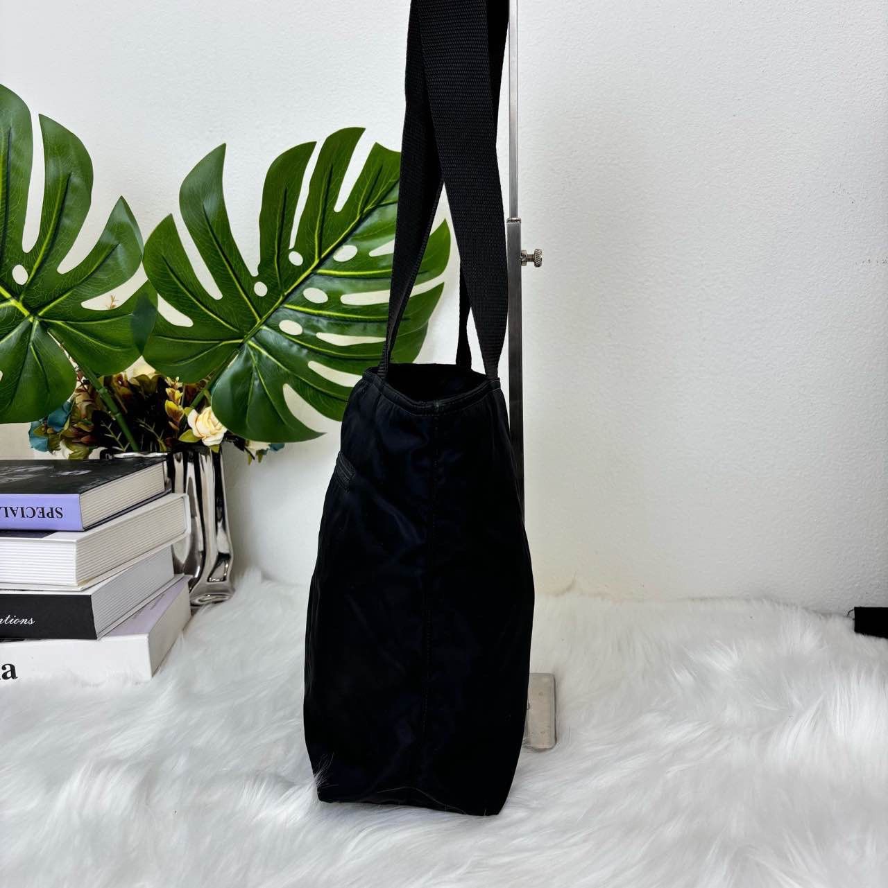 Prada Prada Nylon Tote Bag Black Size ONE SIZE - 11 Thumbnail