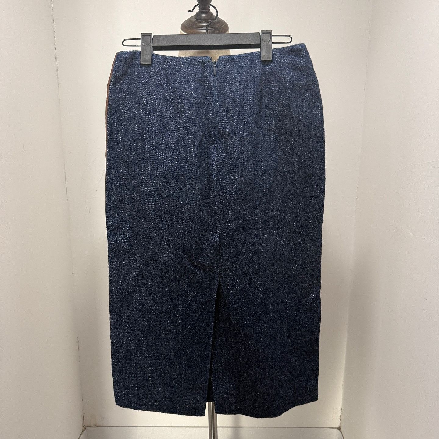 Prada Prada Leather Trim Denim Midi Skirt Size 38 Size 26" / US 2 / IT 38 - 2 Thumbnail