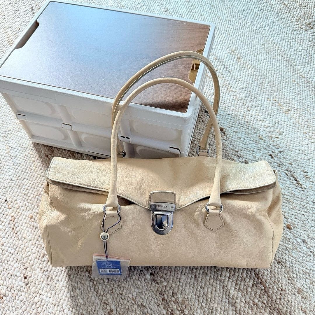 Prada Prada Cream Leather Handle Bag ONE SIZE Size ONE SIZE - 11 Thumbnail
