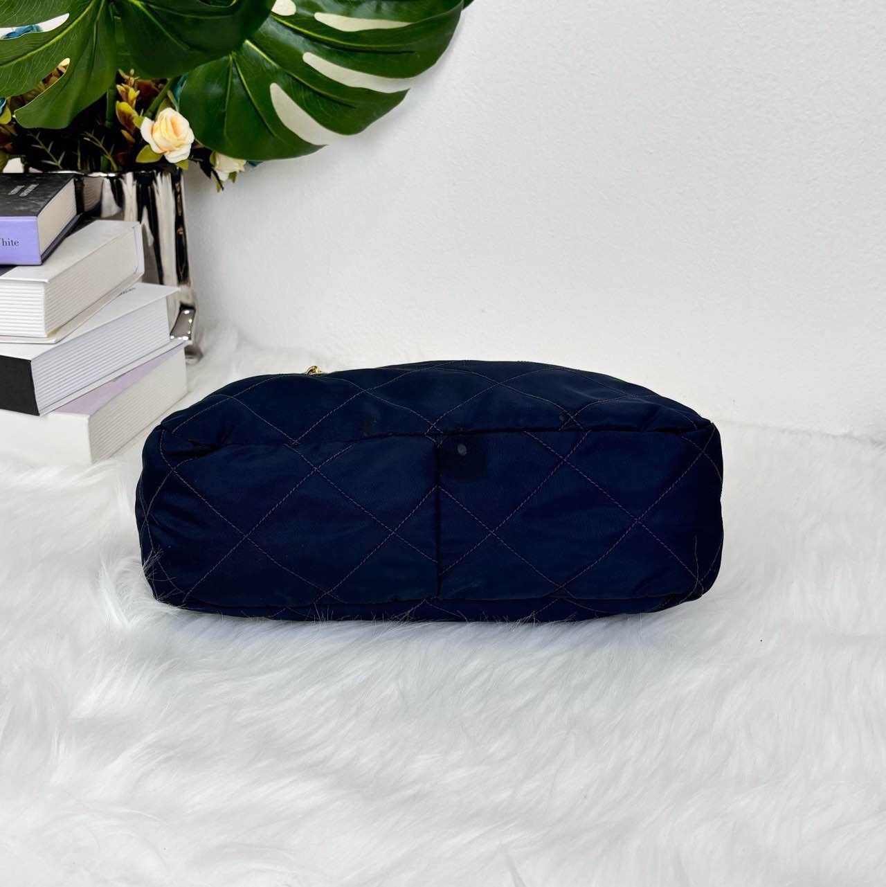 Prada Prada Quilted Nylon Chain Shoulder Bag Size ONE SIZE - 4 Thumbnail
