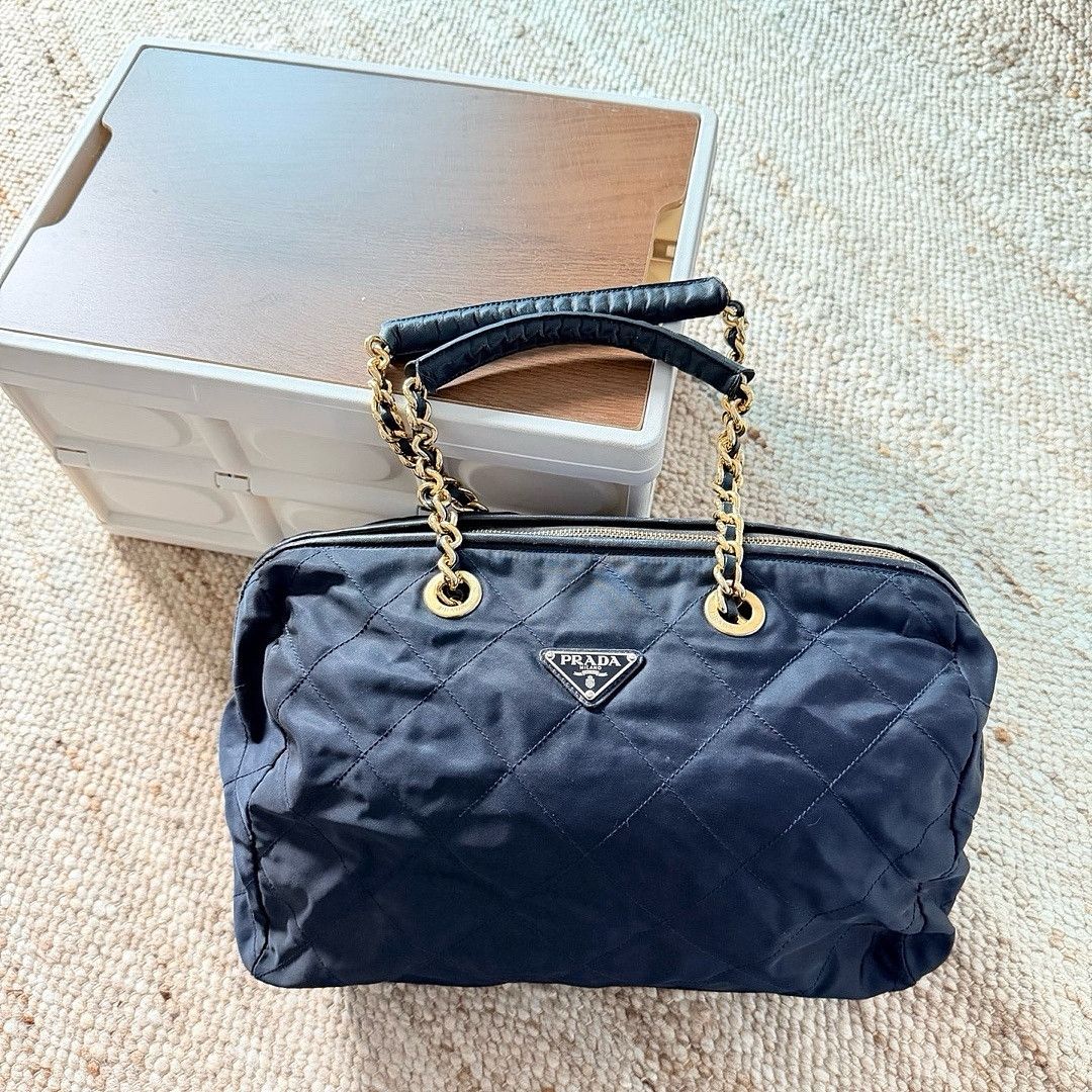 Prada Prada Quilted Chain Shoulder Bag Size ONE SIZE - 2 Thumbnail
