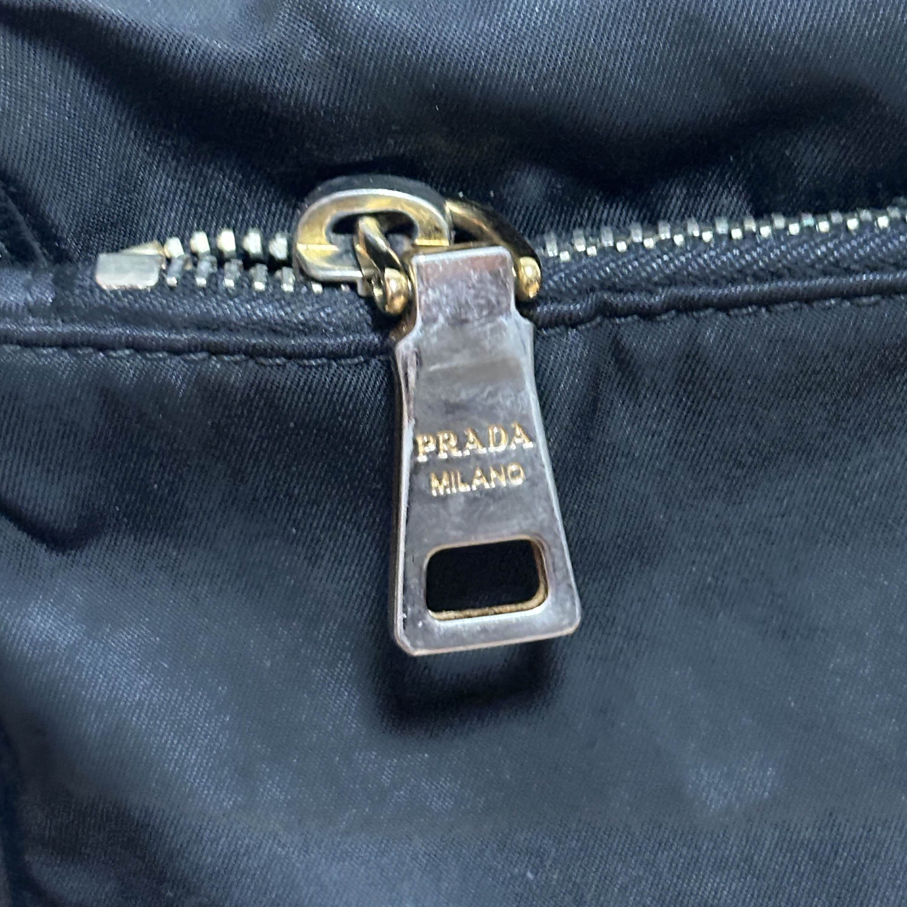 Prada Prada Nylon Triangle Logo Messenger Bag Size ONE SIZE - 10 Thumbnail
