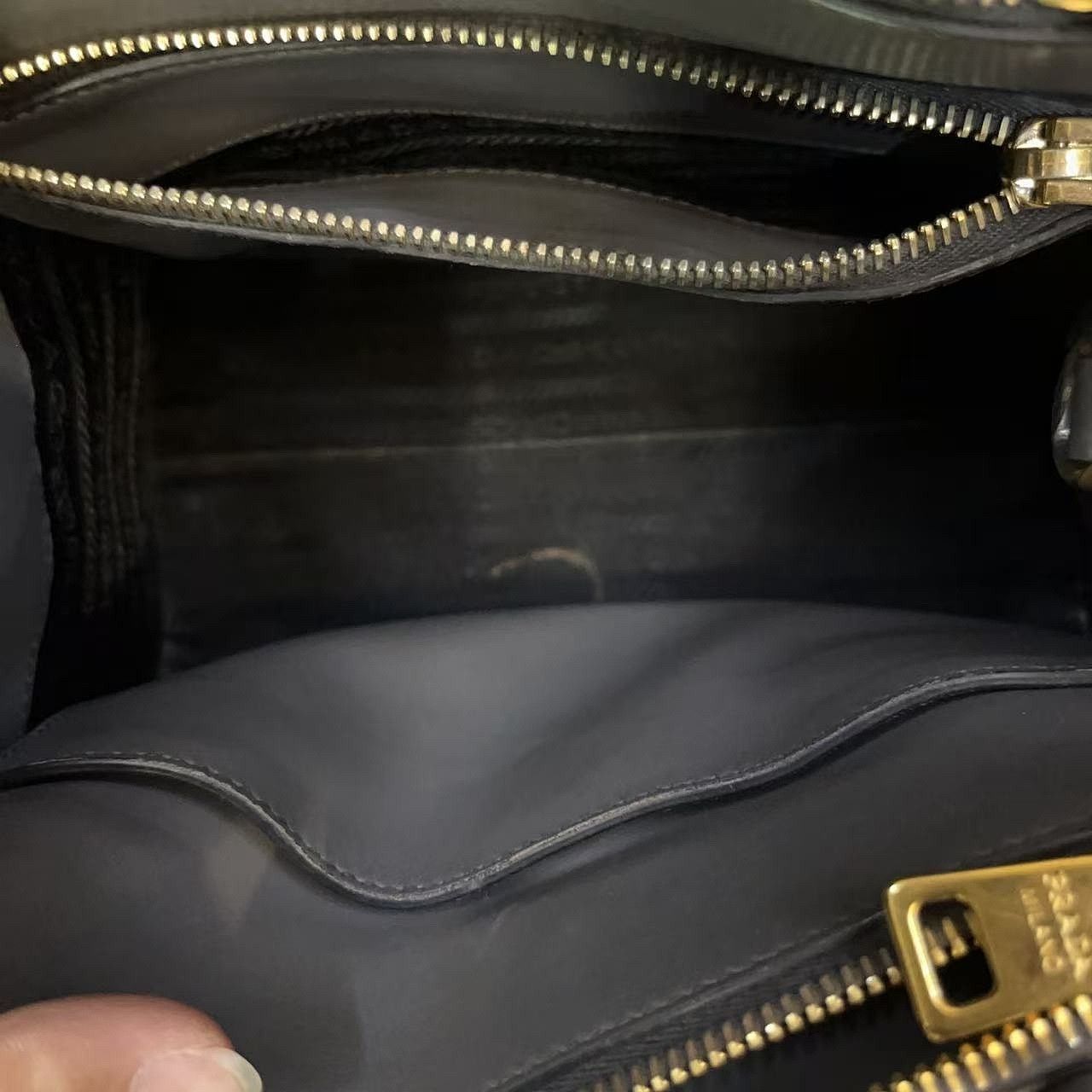 Prada Prada Saffiano Leather Handle Bag Size ONE SIZE - 5 Thumbnail