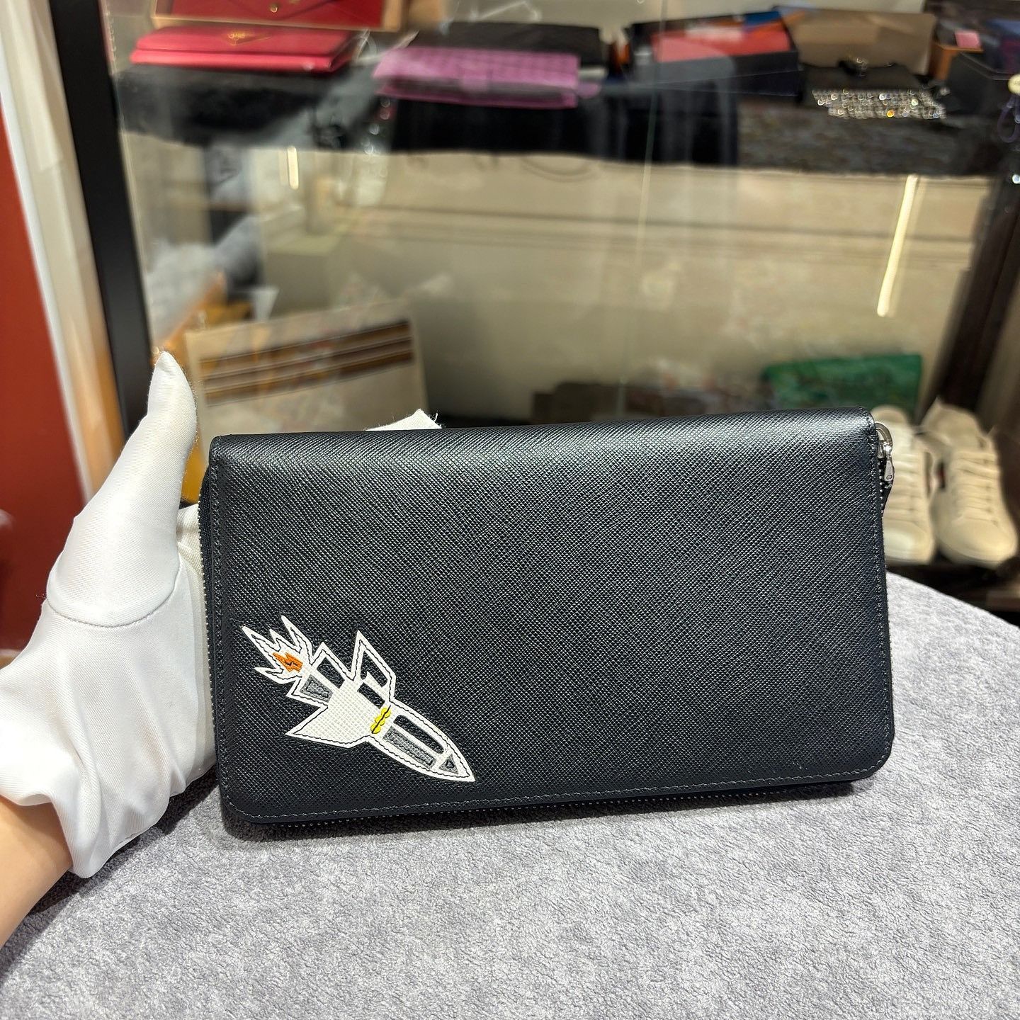 Prada PRADA Rocket Embroidery Saffiano Wallet ONE SIZE Size ONE SIZE - 10 Thumbnail