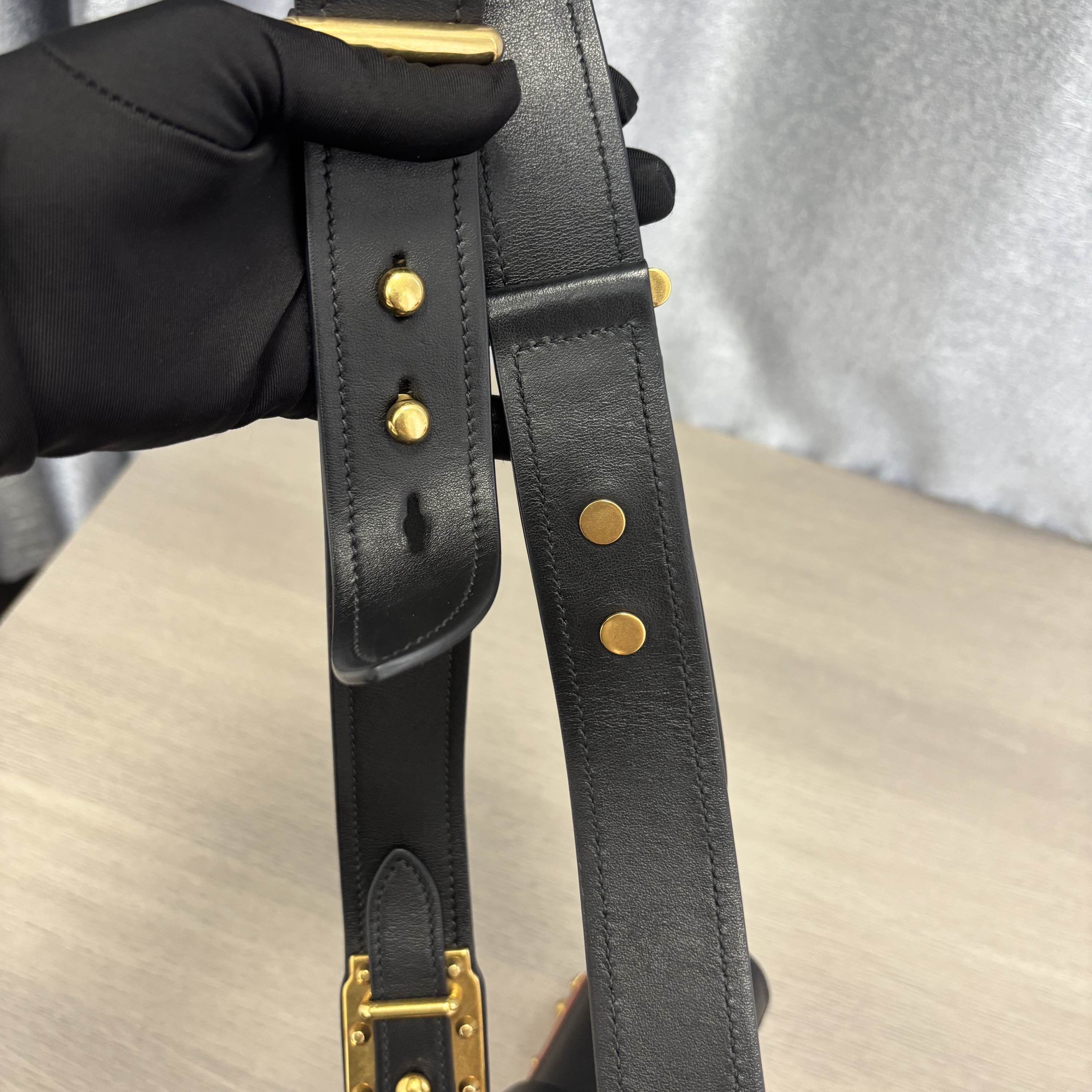 Prada Prada Cahier Leather Shoulder Bag Size ONE SIZE - 9 Thumbnail