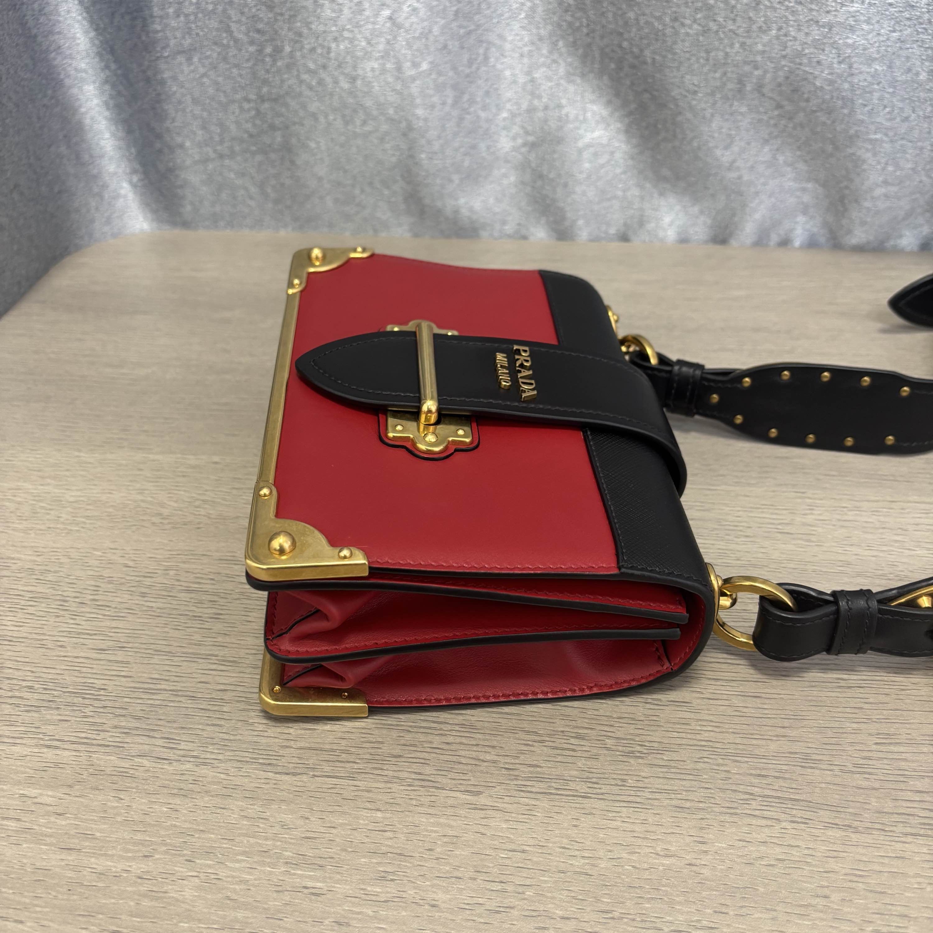 Prada Prada Cahier Leather Shoulder Bag Size ONE SIZE - 8 Thumbnail