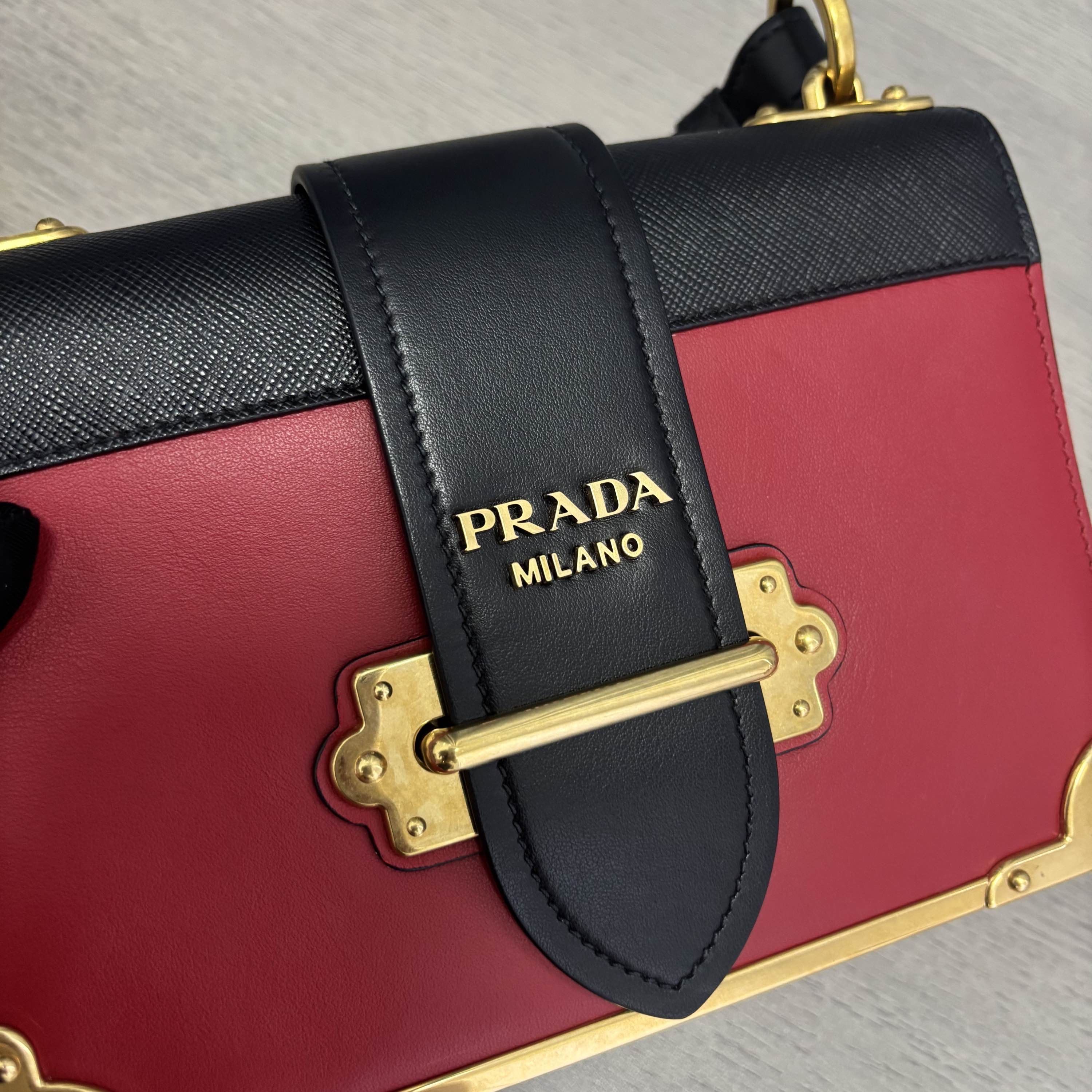 Prada Prada Cahier Leather Shoulder Bag Size ONE SIZE - 7 Thumbnail
