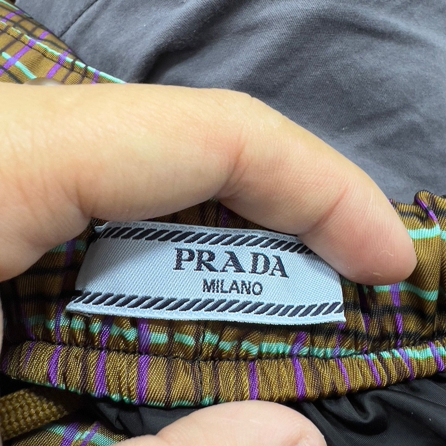 Prada Prada Plaid Re-Nylon Shorts Size 36 Size US 36 / EU 52 - 3 Thumbnail