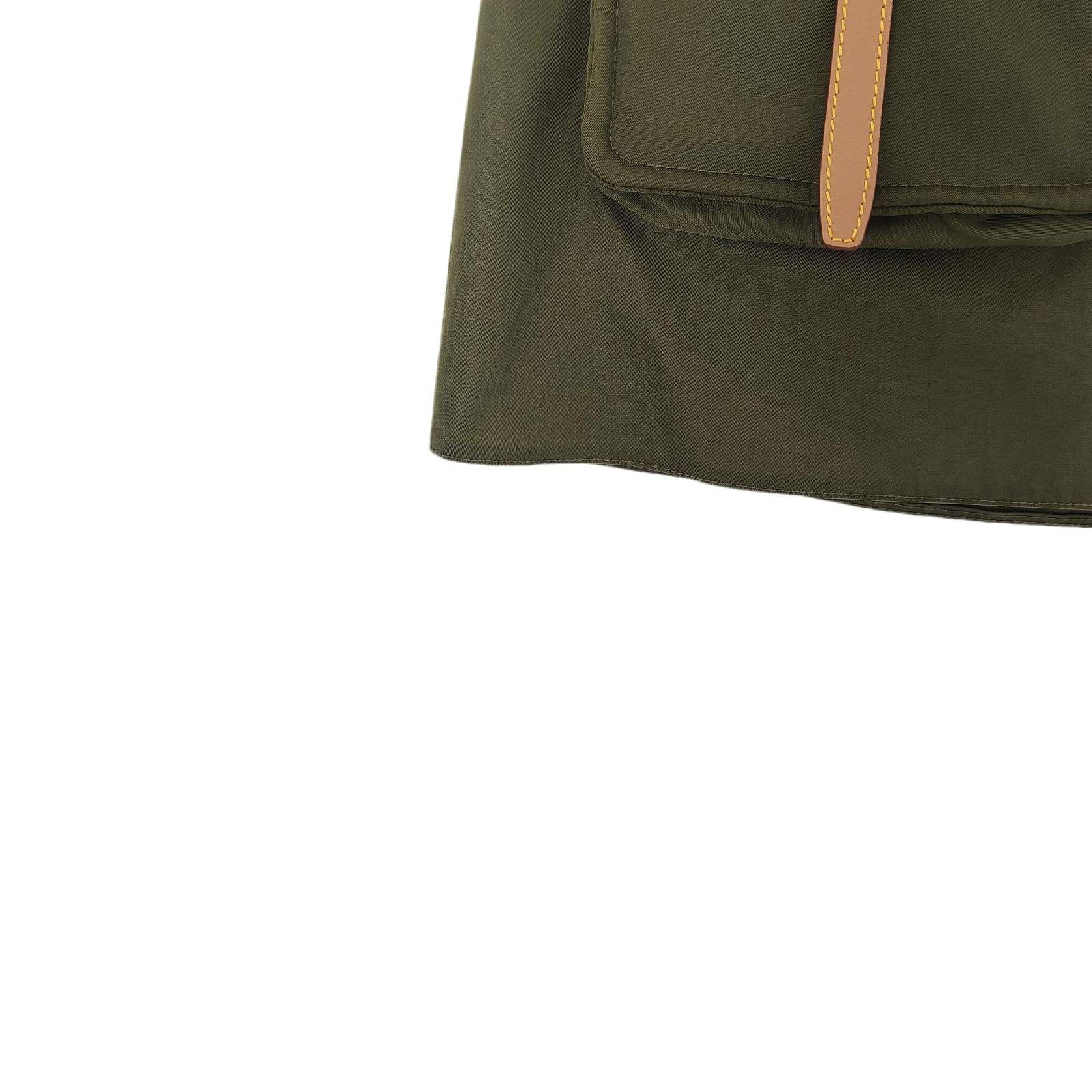 Prada Prada Pocketed Mini Skirt Size 42 Size 28" / US 6 / IT 42 - 6 Thumbnail