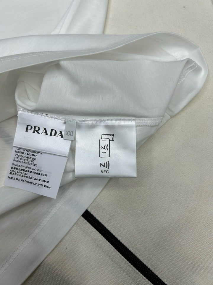 Prada Prada Cotton Logo T-Shirt Size XXL Size US XXL / EU 58 / 5 - 4 Thumbnail