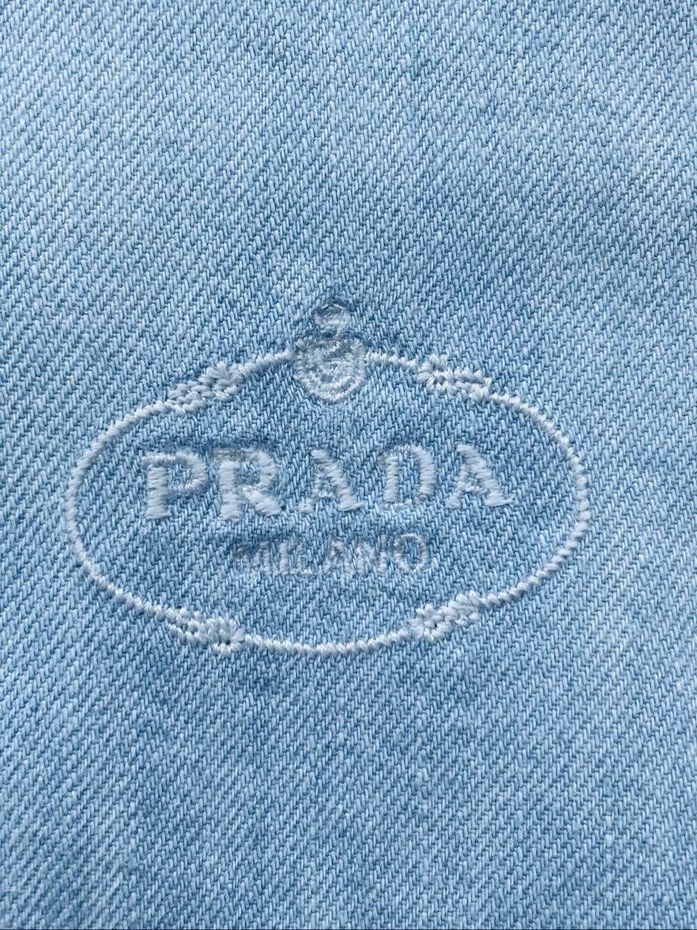 Prada Prada Embroidered Chambray Shirt Size S Size US S / EU 44-46 / 1 - 6 Thumbnail