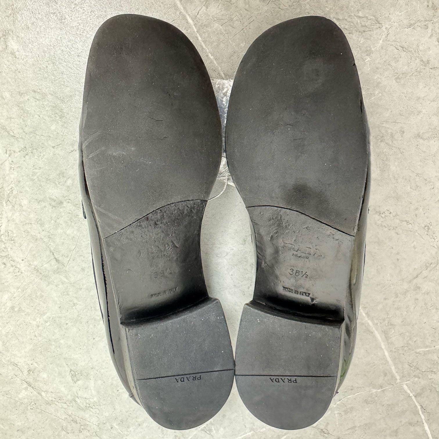 Prada Prada Patent Leather Triangle Logo Loafers Size 38.5 Size US 8.5 / IT 38.5 - 4 Thumbnail