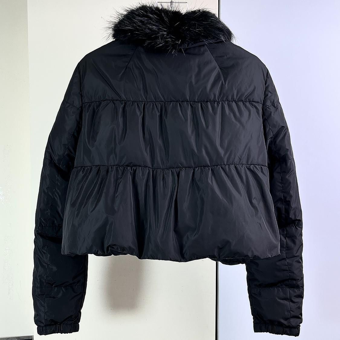 Prada Prada Fur Collar Down Puffer Jacket Size 40 Size S / US 4 / IT 40 - 2 Thumbnail