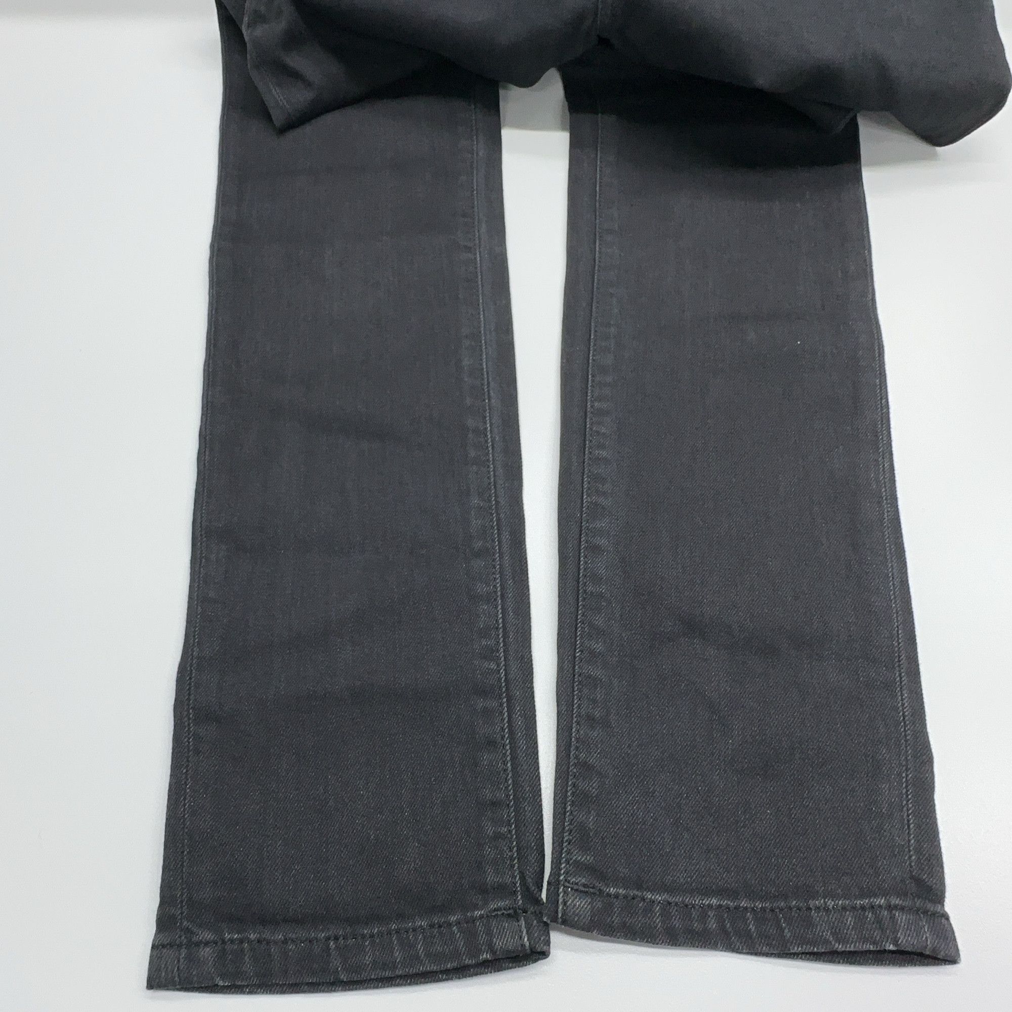 Saint Laurent Paris Saint Laurent Black Denim Jeans Size 28 Size 28" / US 6 / IT 42 - 8 Thumbnail