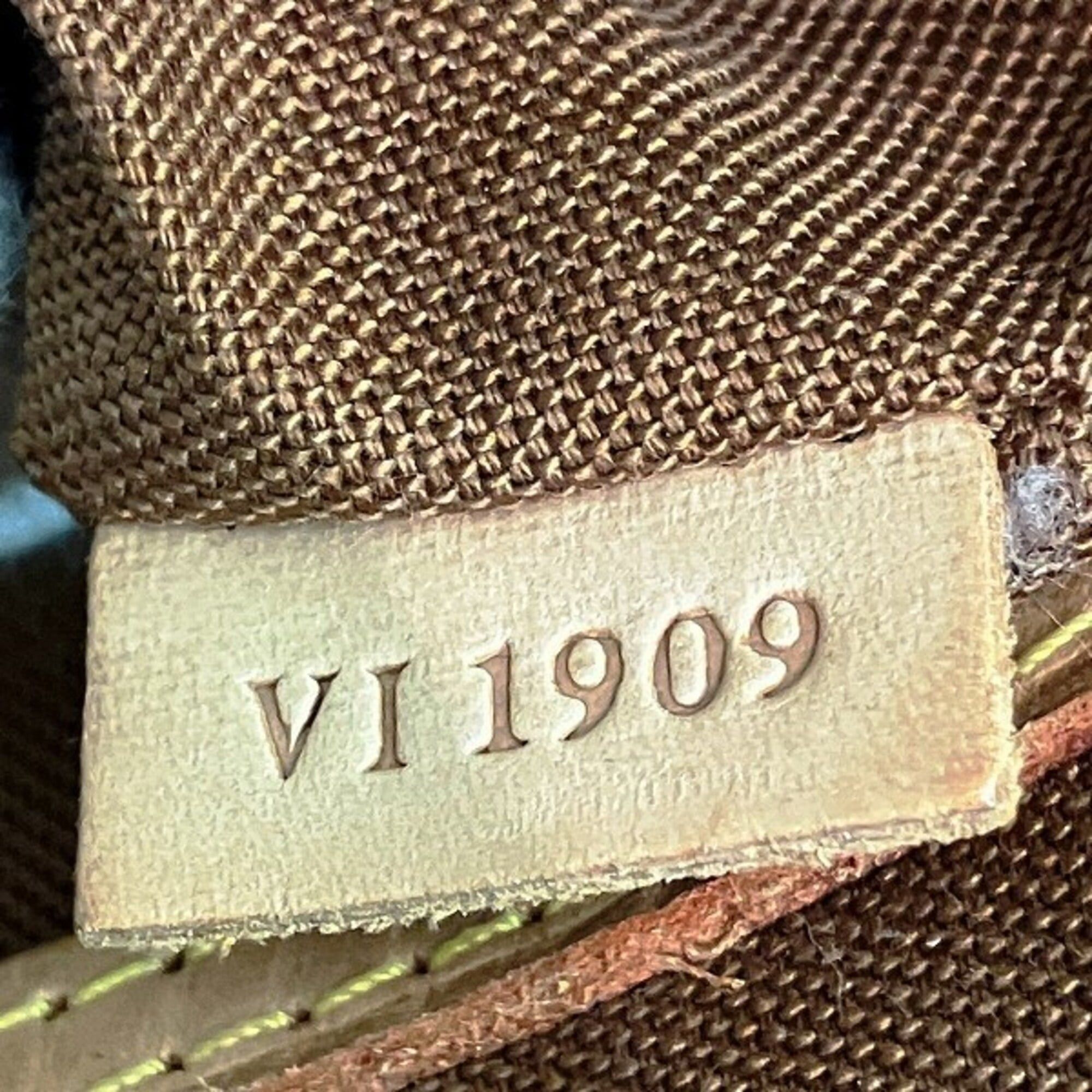Louis Vuitton Louis Vuitton Monogram Alma PM M51130 Handbag (Women's Handbag) Size ONE SIZE - 9 Thumbnail