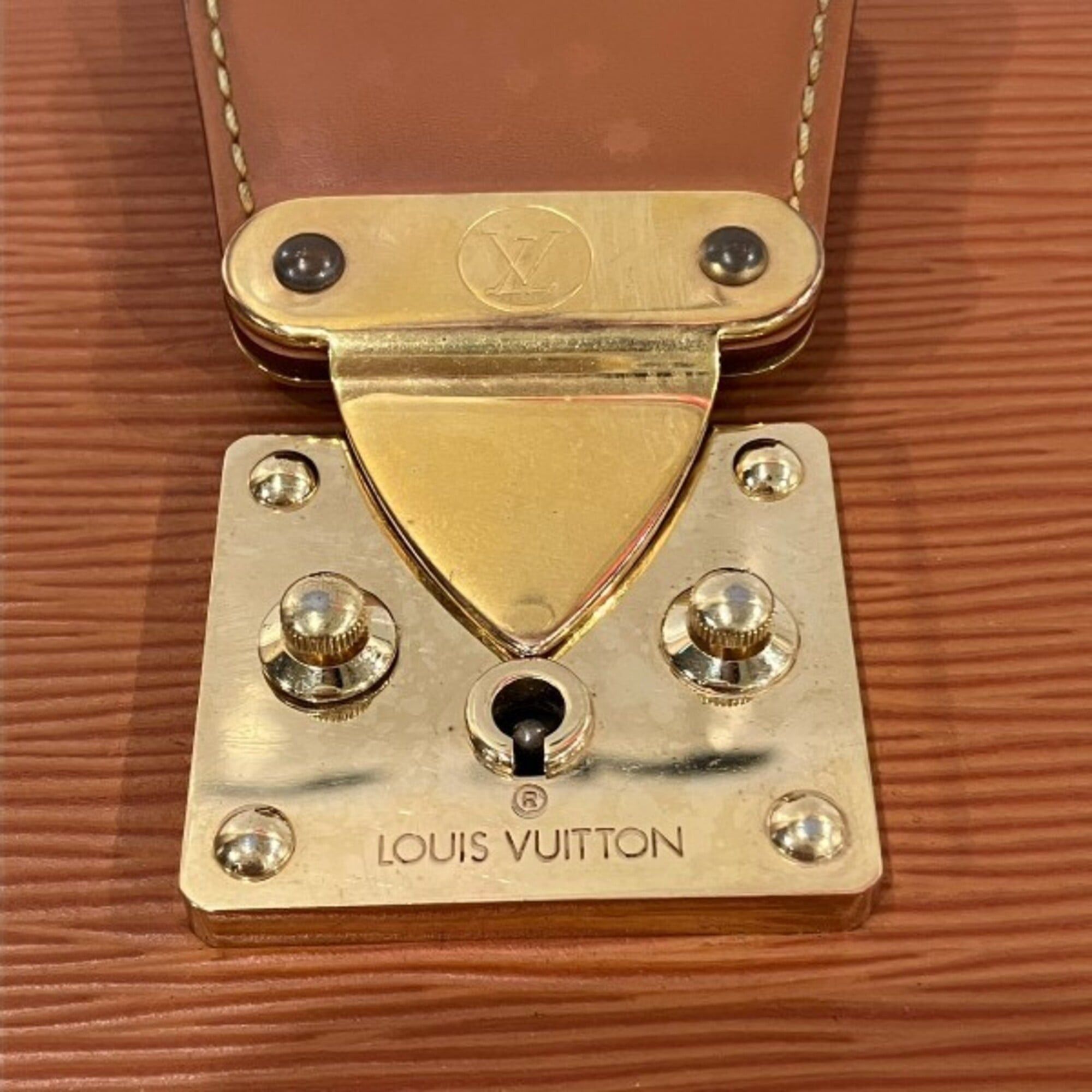 Louis Vuitton Louis Vuitton Epi Serviette Fermoire M54358 Handbag Business Bag for Men and Women Size ONE SIZE - 4 Thumbnail