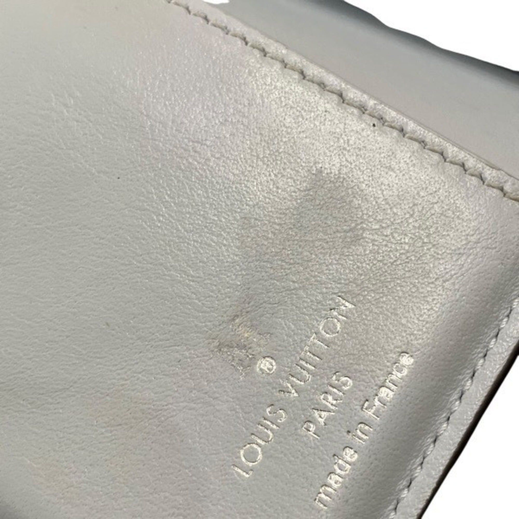 Louis Vuitton Louis Vuitton Mahina Portefeuille Claire M83502 (Japan Limited Edition Color) Bi-fold Wallet for Women Size ONE SIZE - 9 Thumbnail