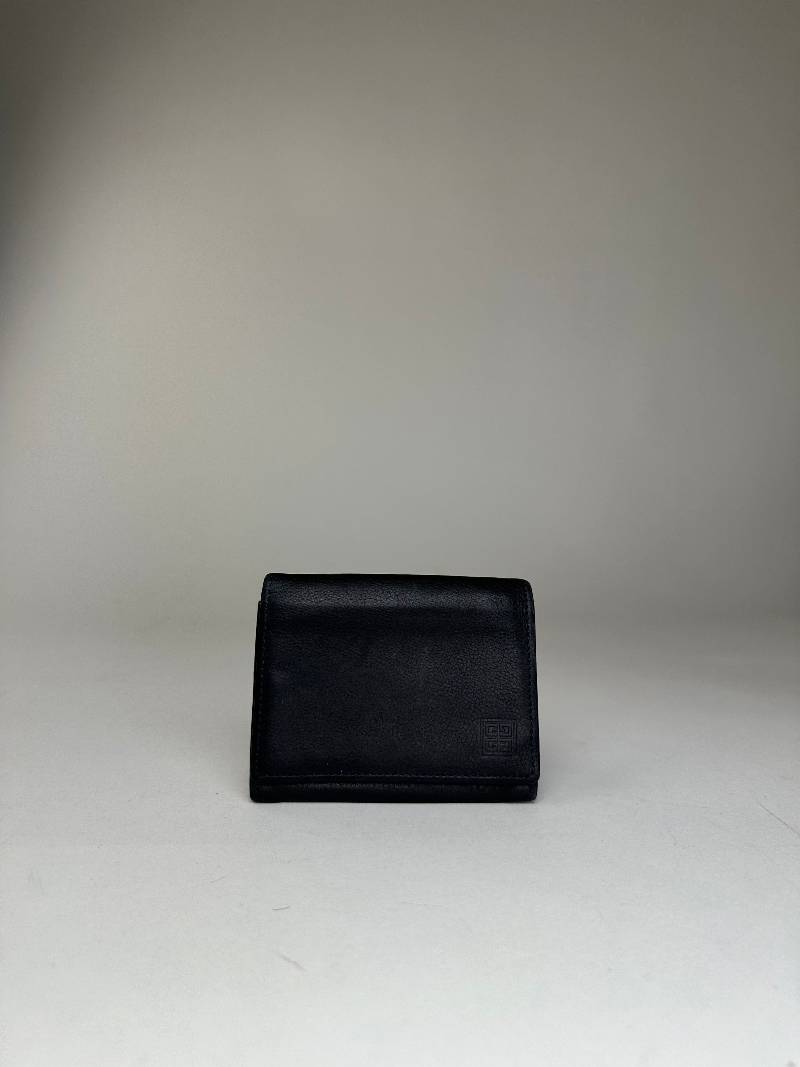 Givenchy Vintage 4G Logo Leather Bifold Wallet Navy Size ONE SIZE - 8 Thumbnail