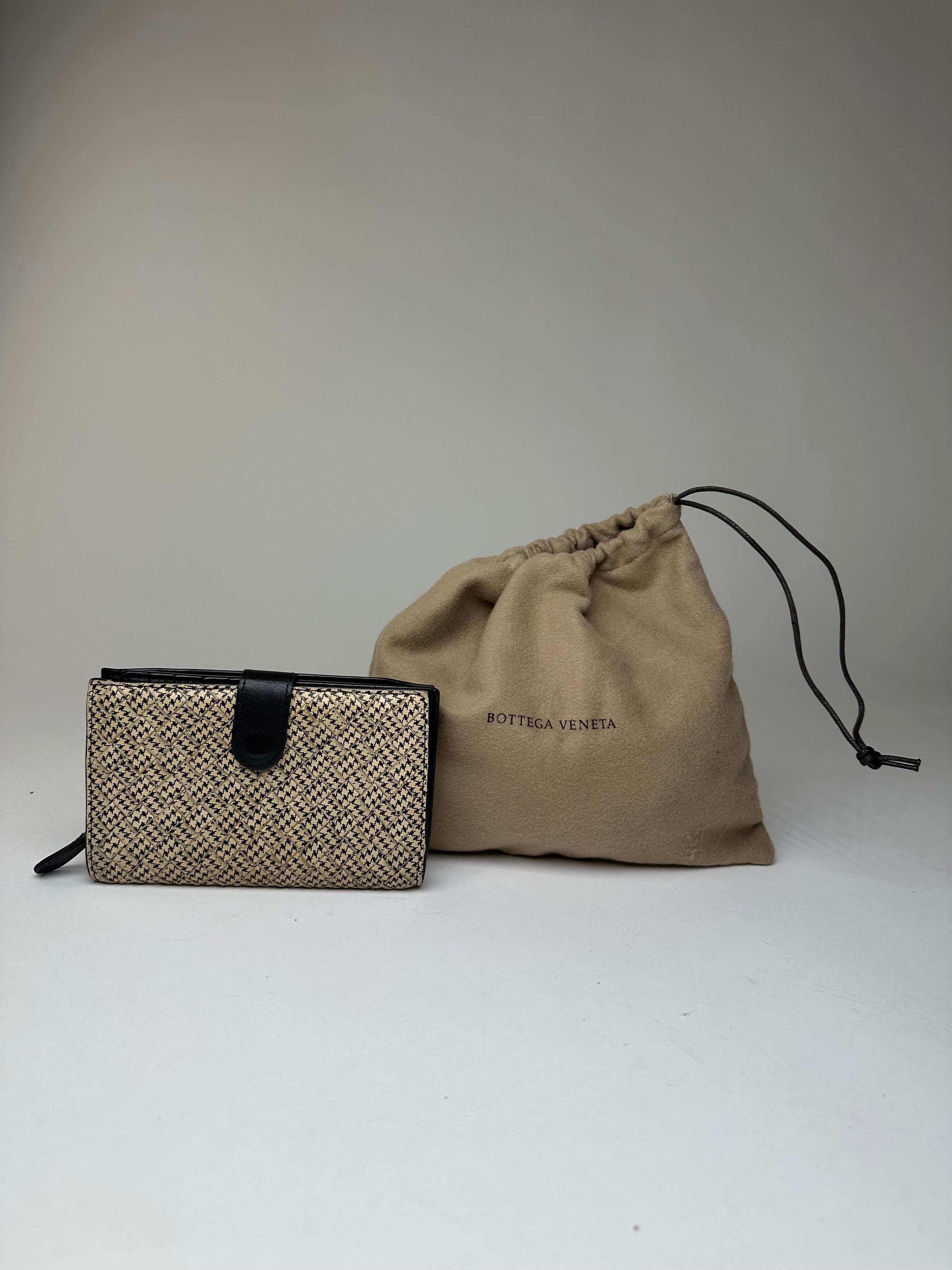 Bottega Veneta Vintage Woven Raffia Bifold Wallet Natural Size ONE SIZE - 11 Thumbnail