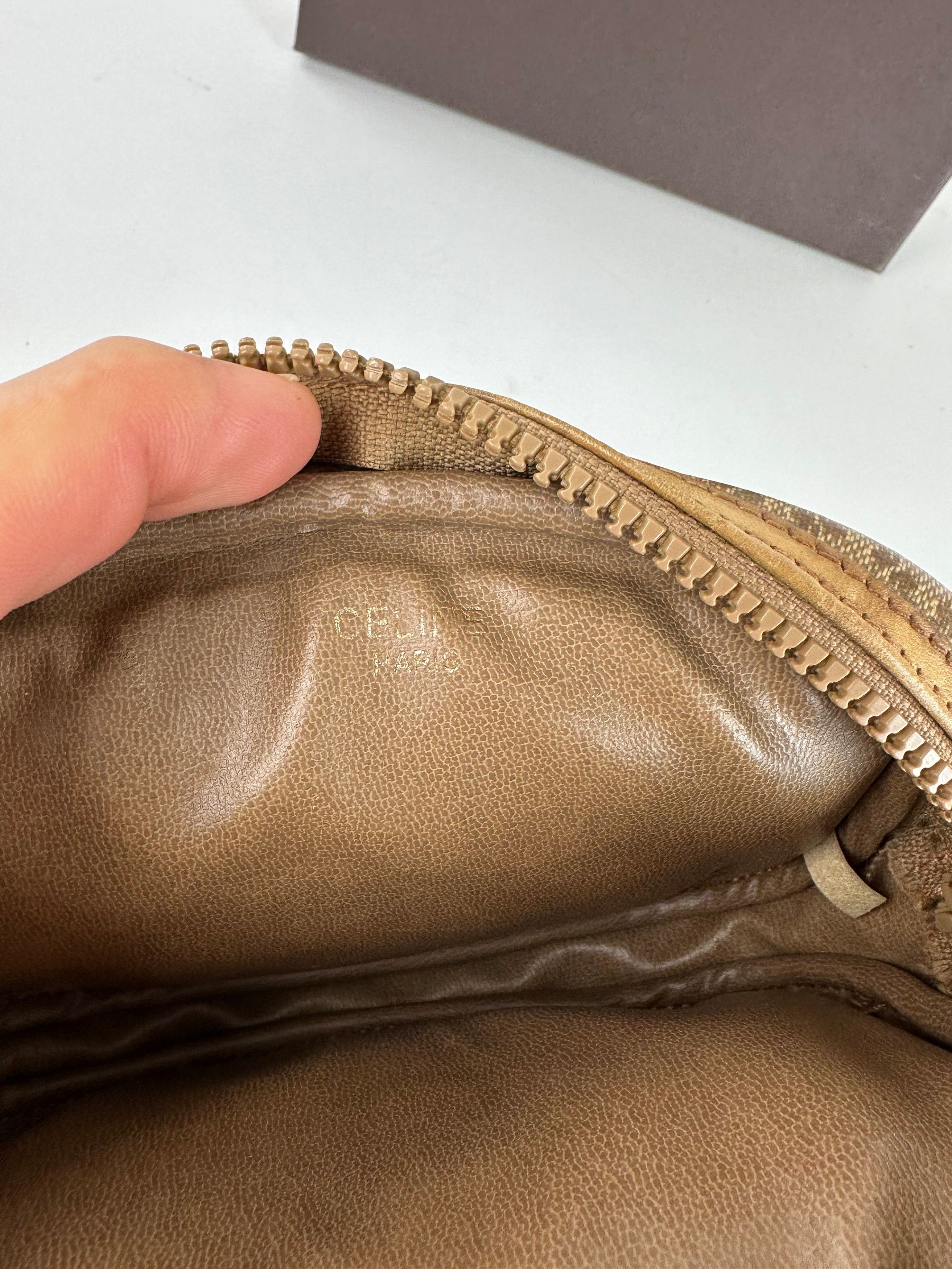 Celine Vintage Macadam Canvas Camera Crossbody Bag Beige Size ONE SIZE - 3 Thumbnail