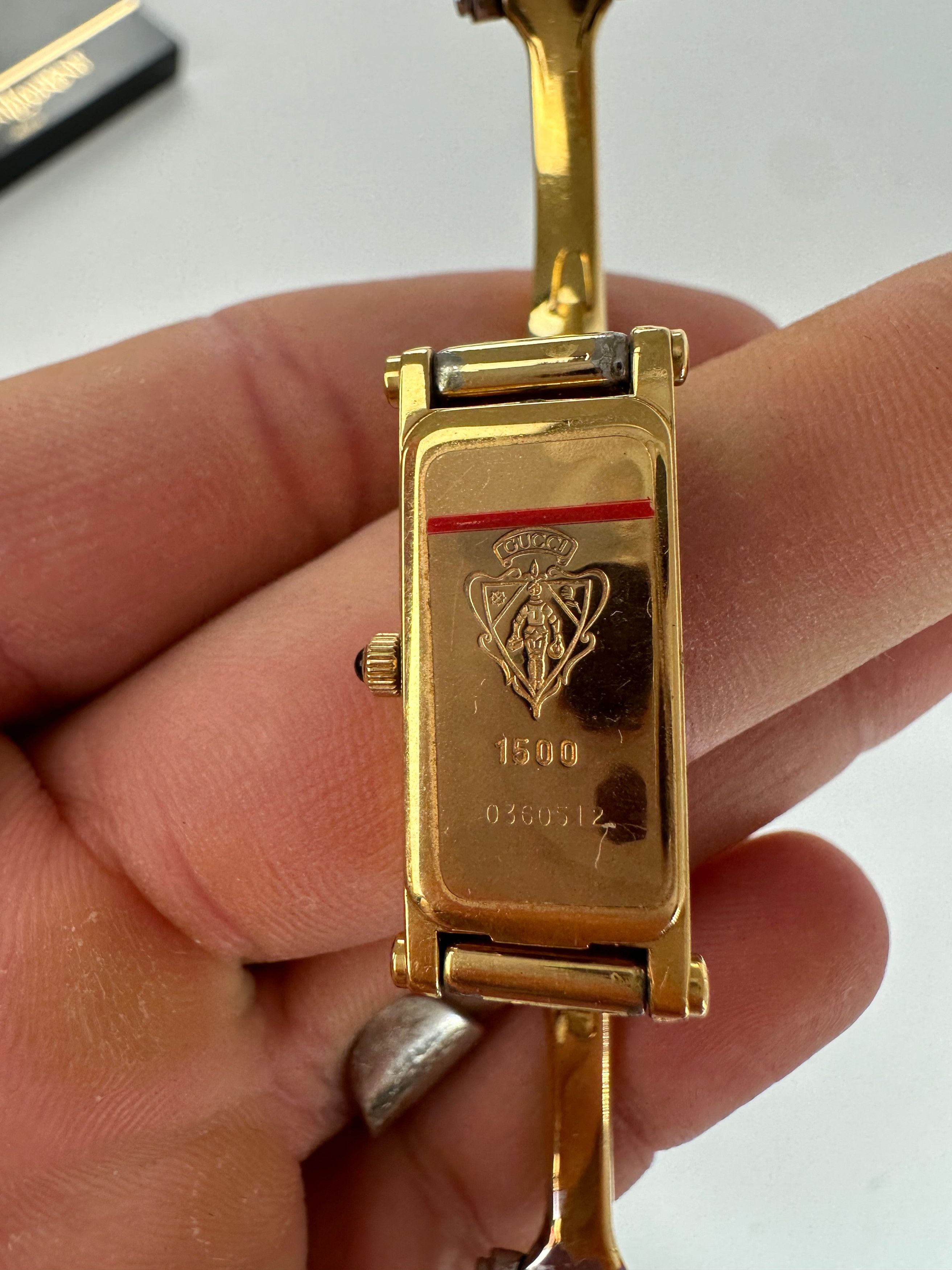 Gucci Vintage Gold-Tone Bangle Ladies Watch Model 1500 Size ONE SIZE - 2 Thumbnail