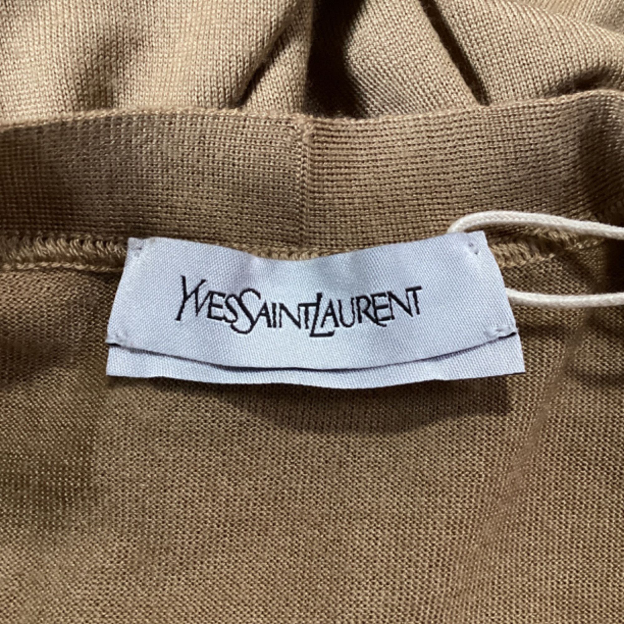 Saint Laurent Paris Saint Laurent V-neck Cardigan in Beige Cashmere Size S / US 4 / IT 40 - 5 Thumbnail