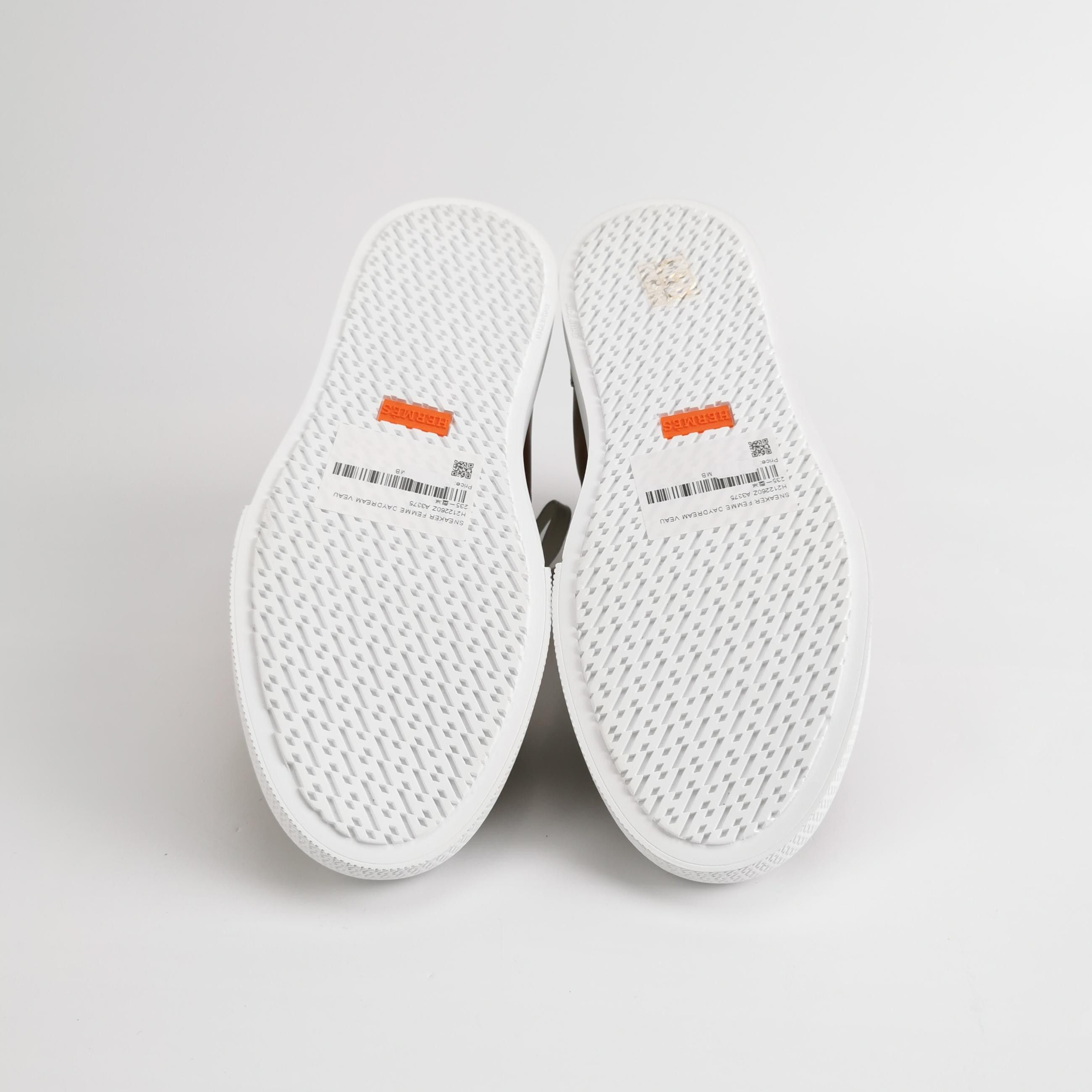 Hermes Hermes Women 7-5 Lowtop Sneakers Size US 7.5 / IT 37.5 - 2 Thumbnail