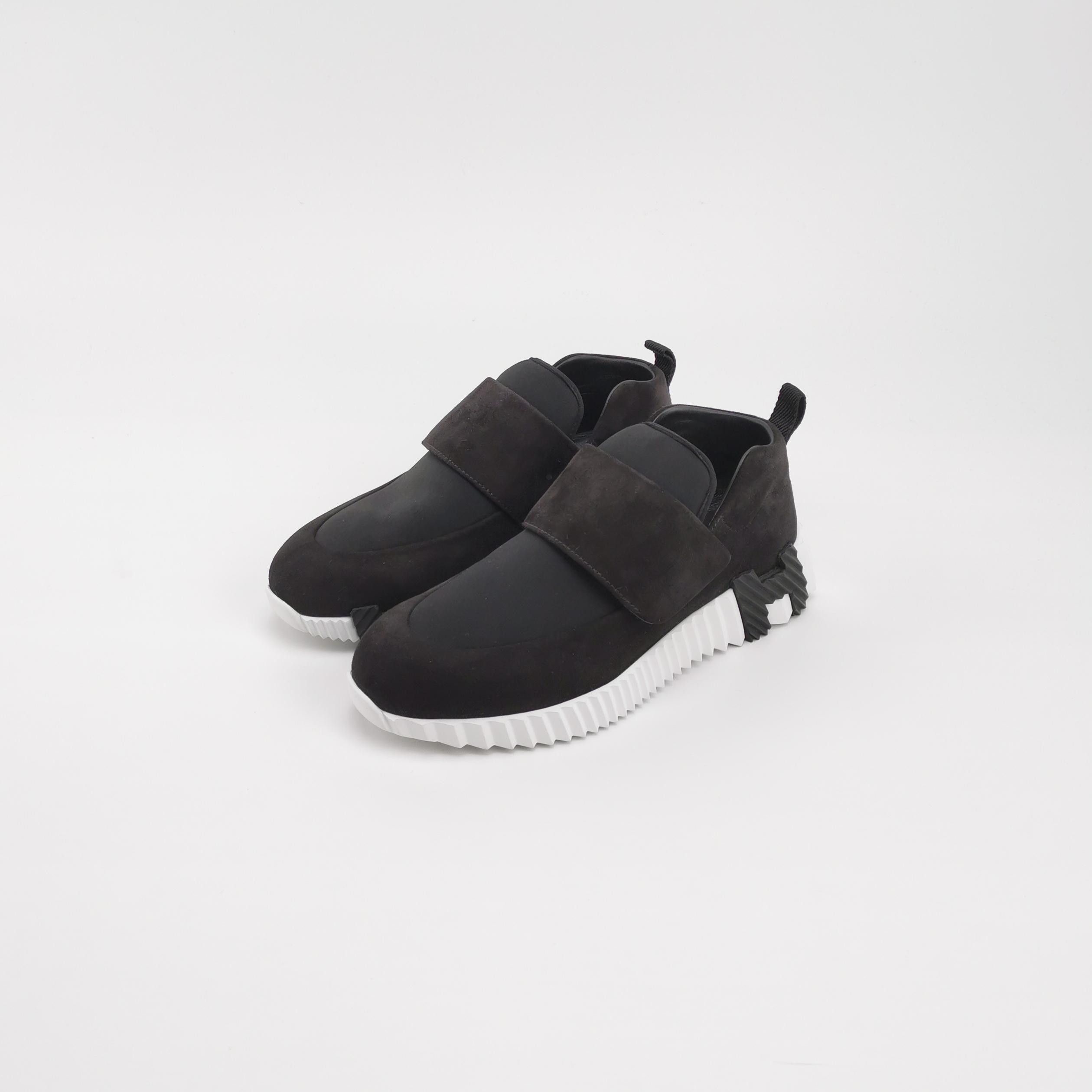 Hermes Hermes Women 6 Lowtop Sneakers Size US 6 / IT 36 - 2 Thumbnail