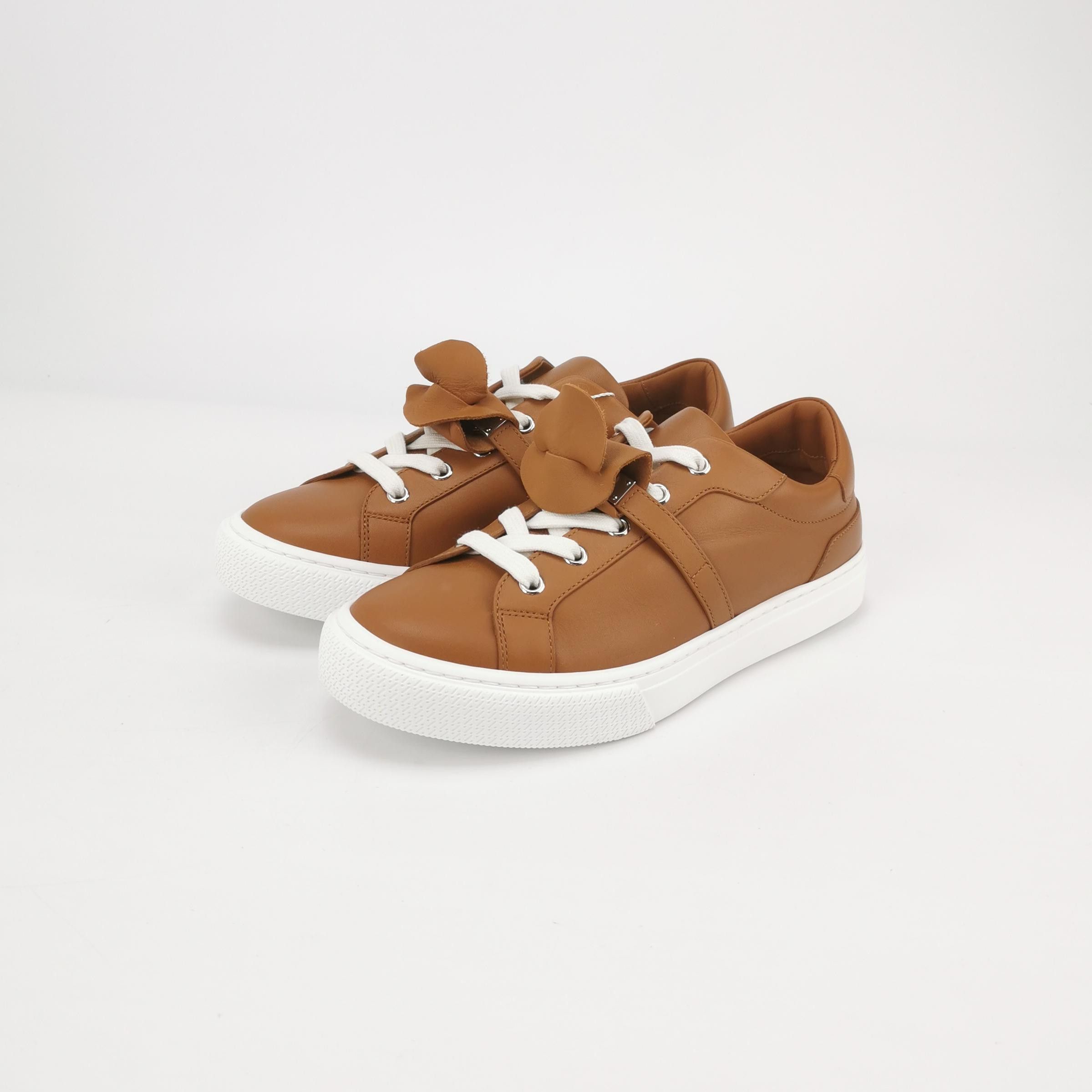 Hermes Hermes Women 7 Lowtop Sneakers Size US 7 / IT 37 - 2 Thumbnail