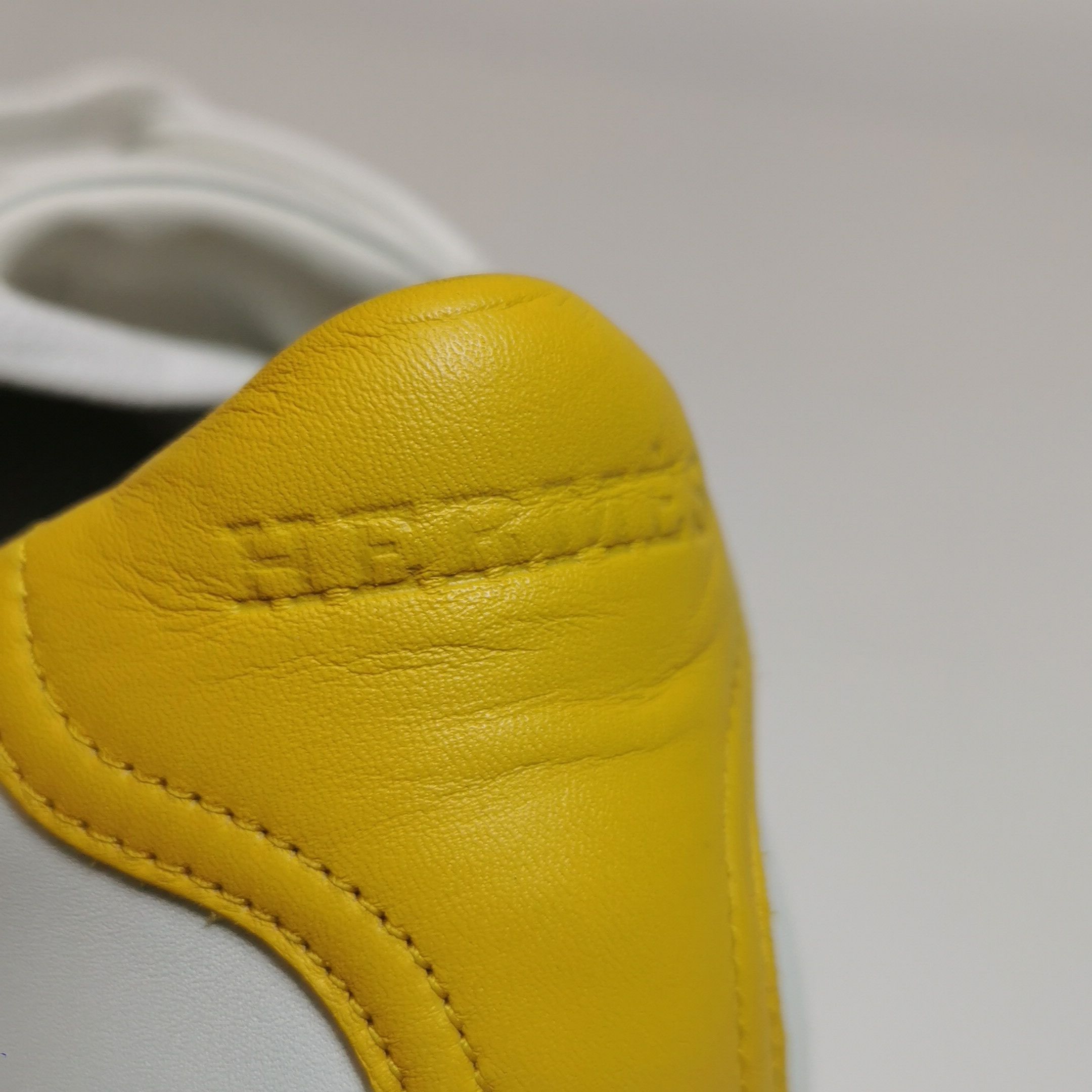 Hermes Hermes Women 6-5 Lowtop Sneakers Size US 6.5 / IT 36.5 - 9 Thumbnail