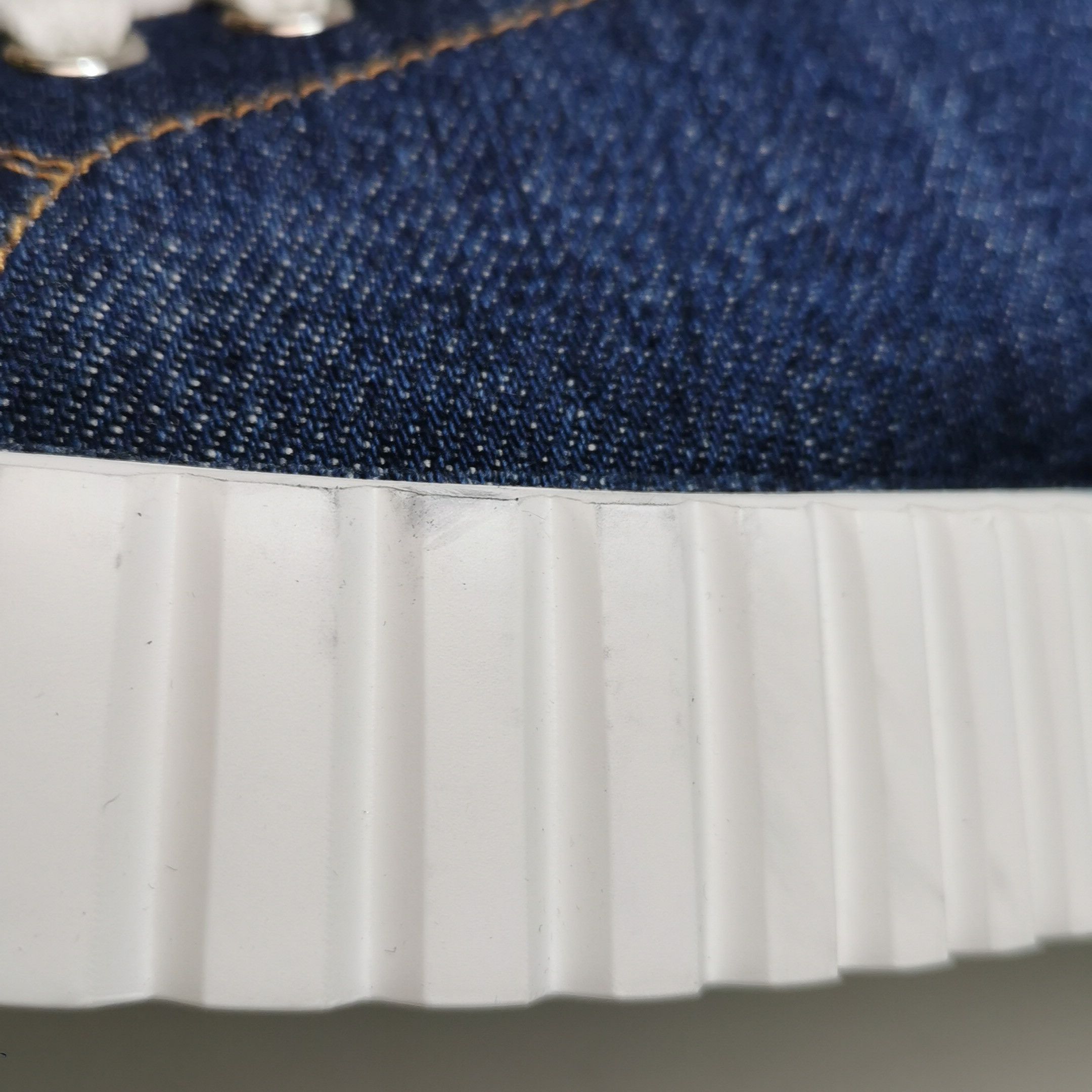 Hermes Hermes Women 5 Lowtop Sneakers Size US 5 / IT 35 - 4 Thumbnail