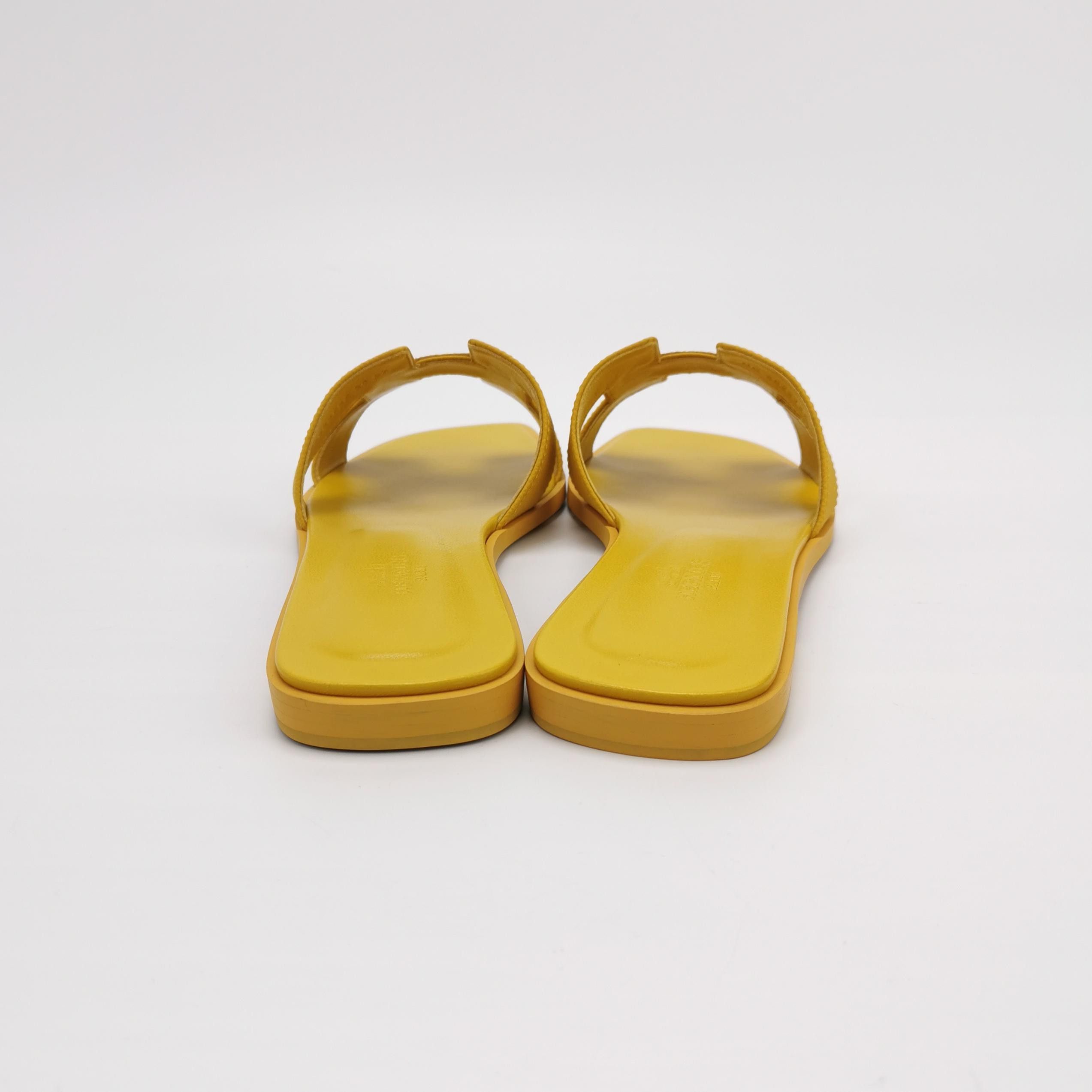 Hermes Hermes Women 7 Sandals Size US 7 / IT 37 - 4 Thumbnail
